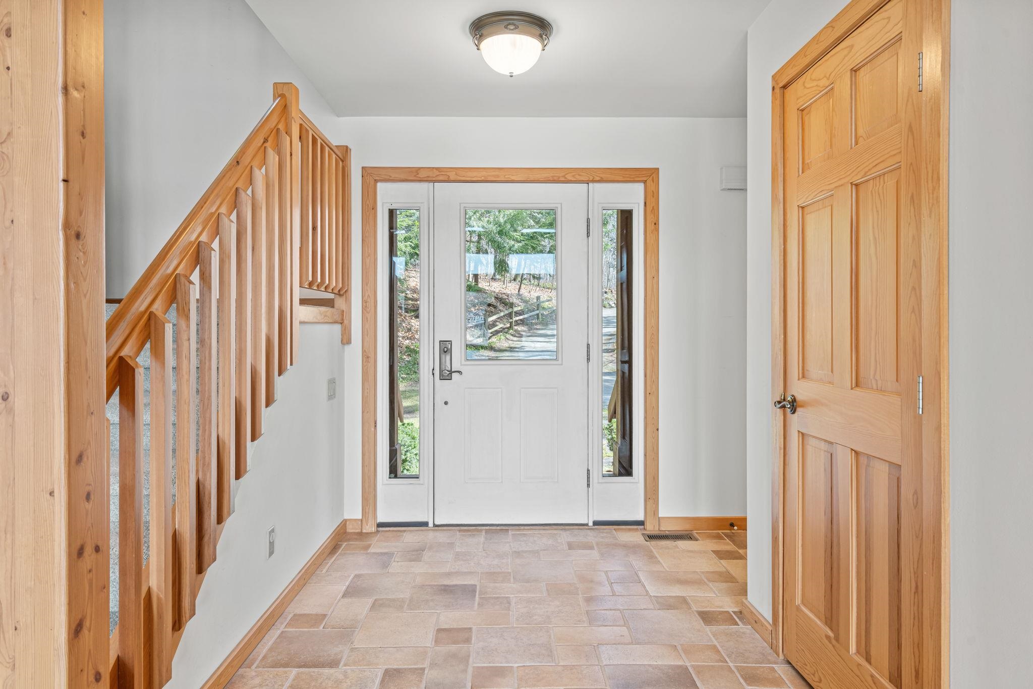 2962 Crescent Shores Drive, Traverse City, MI, 49685-9643