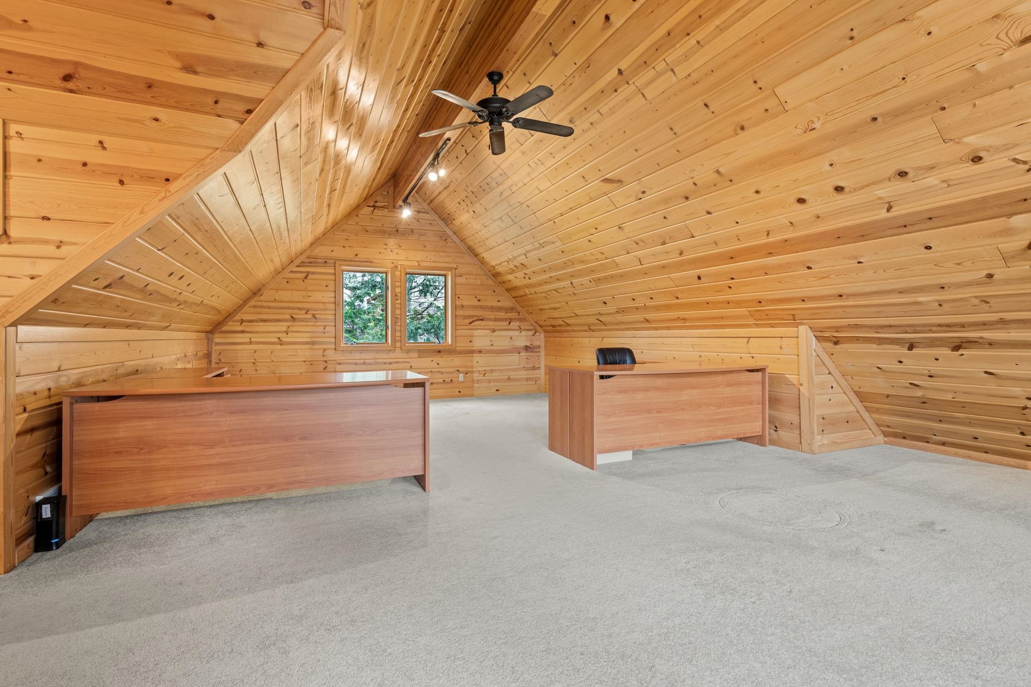 2962 Crescent Shores Drive, Traverse City, MI, 49685-9643