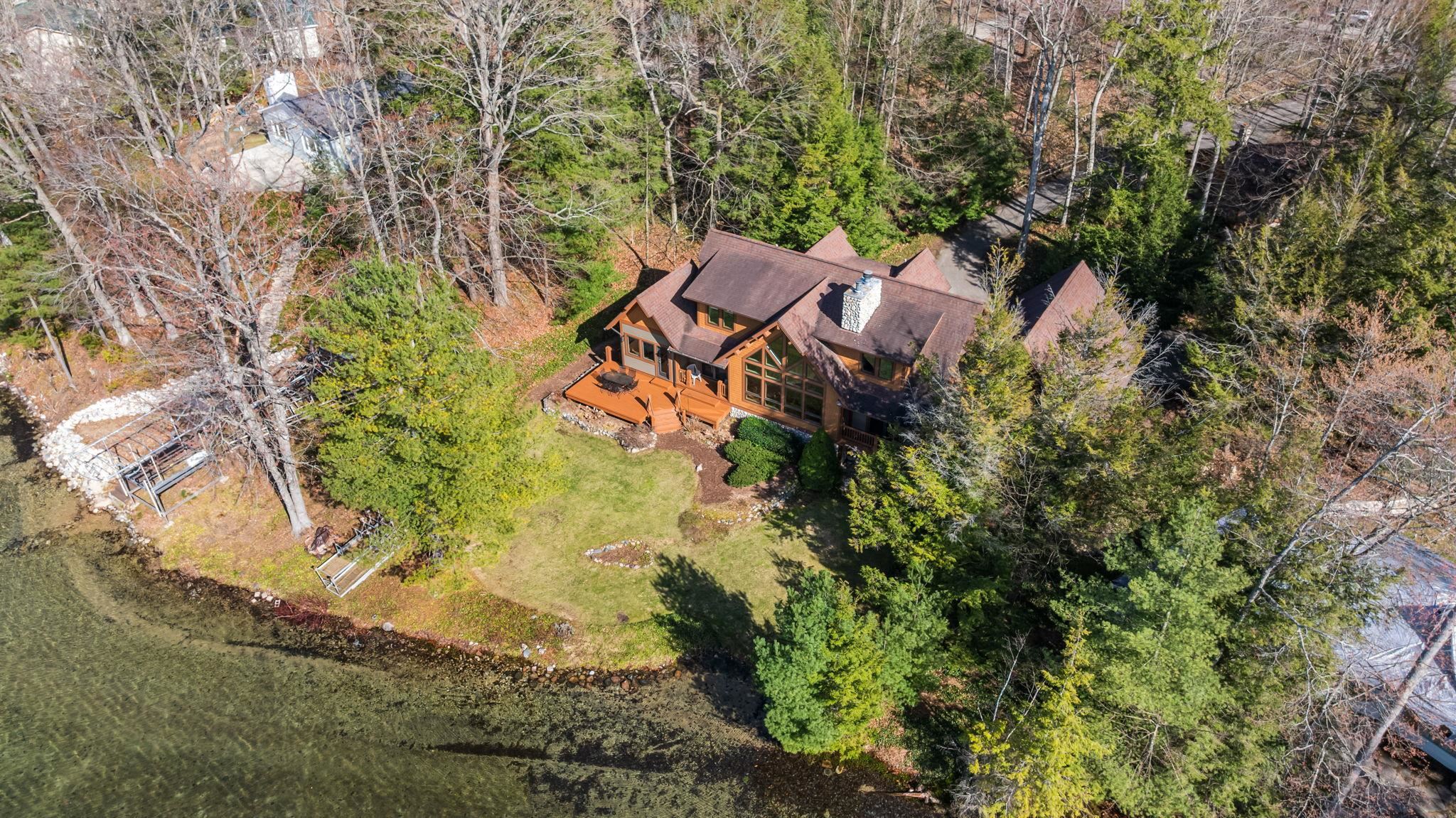 2962 Crescent Shores Drive, Traverse City, MI, 49685-9643