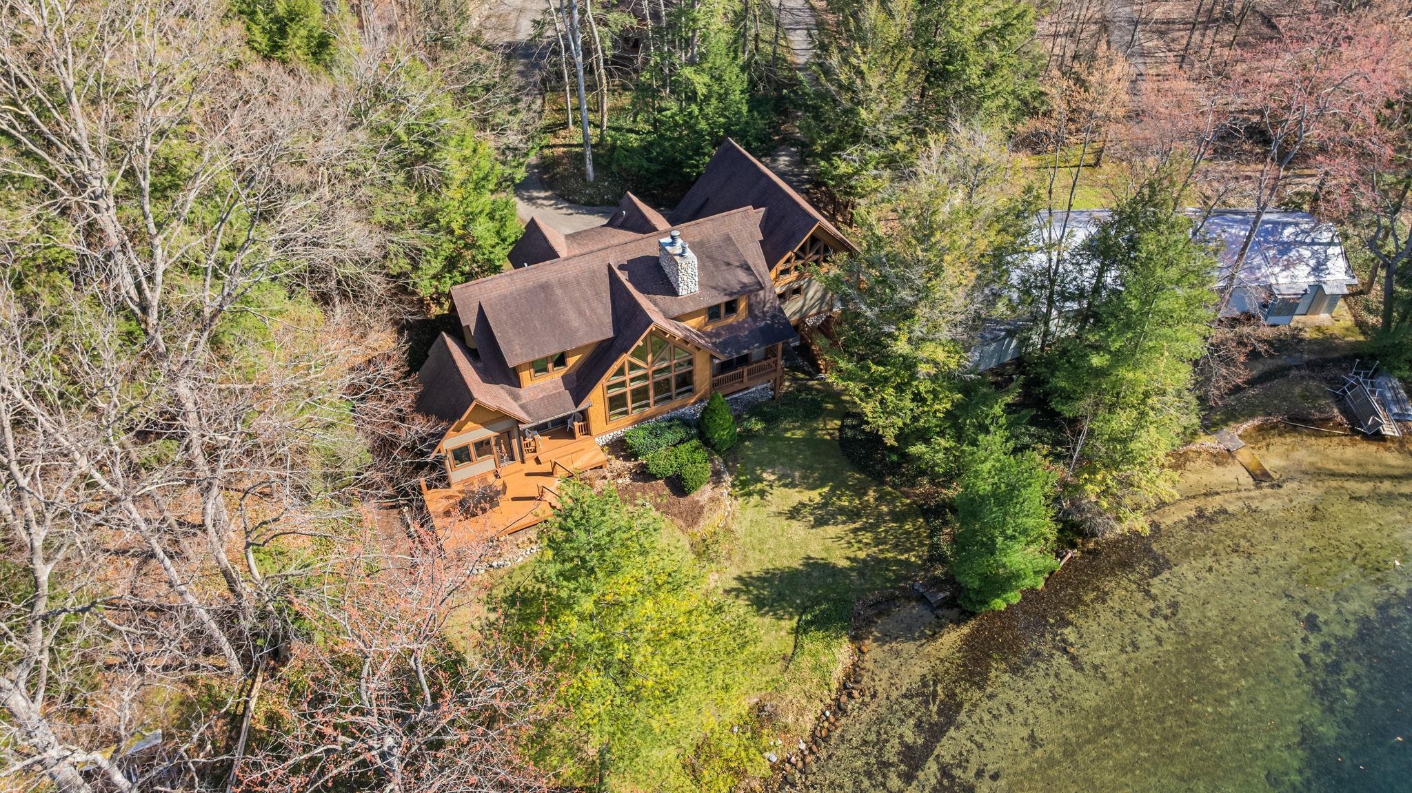 2962 Crescent Shores Drive, Traverse City, MI, 49685-9643