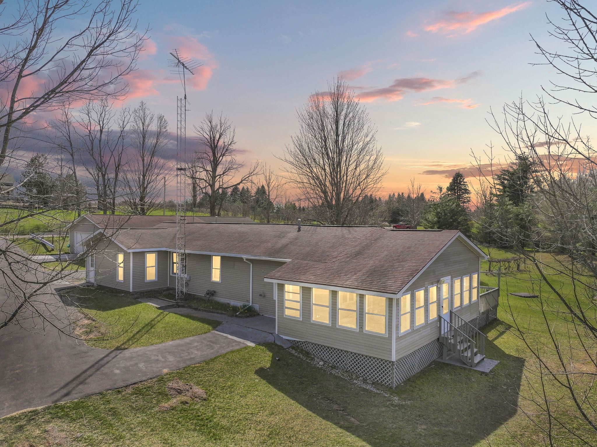 10976 E 3 Mile Road, Luther, MI, 49656