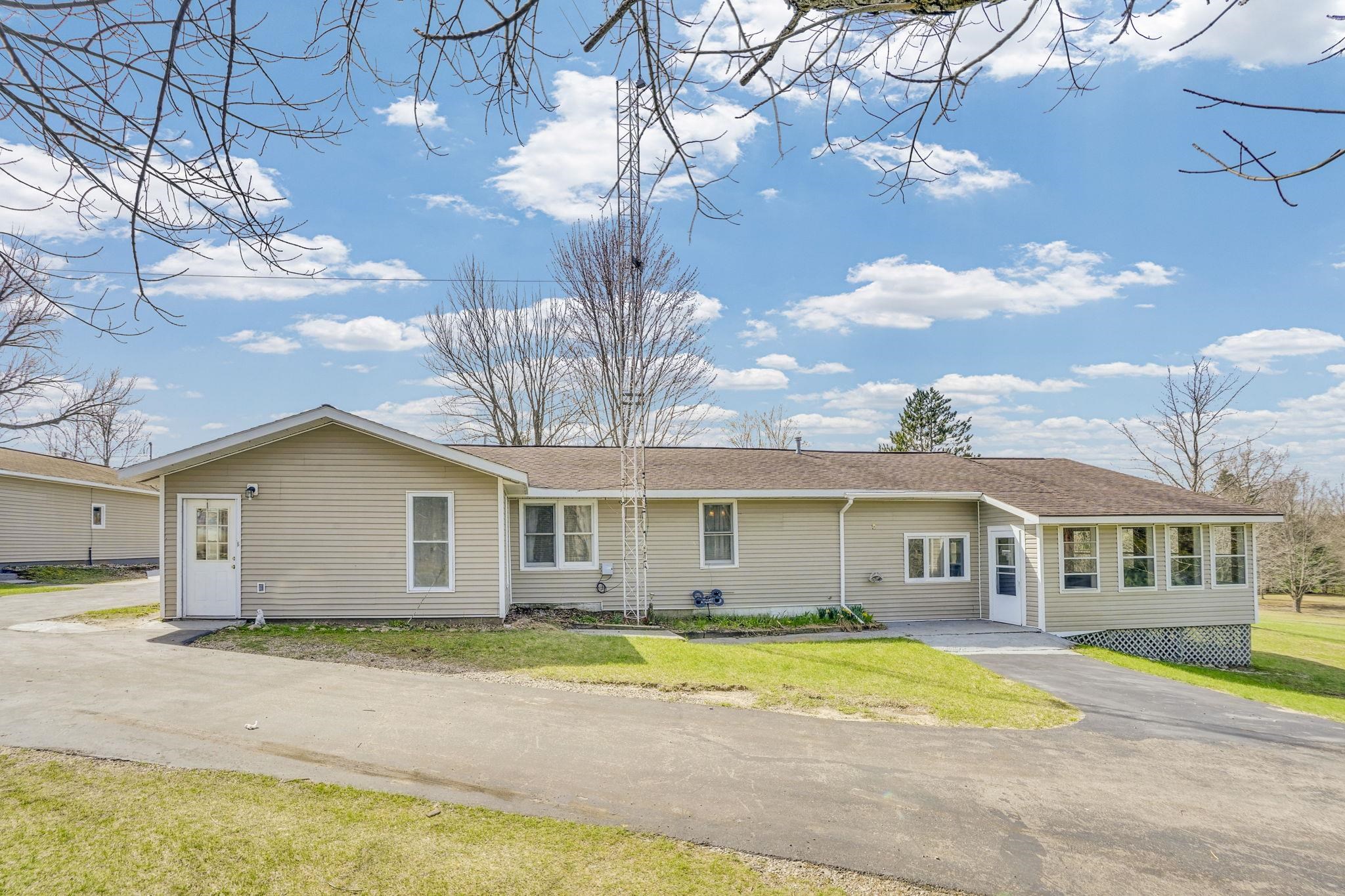 10976 E 3 Mile Road, Luther, MI, 49656