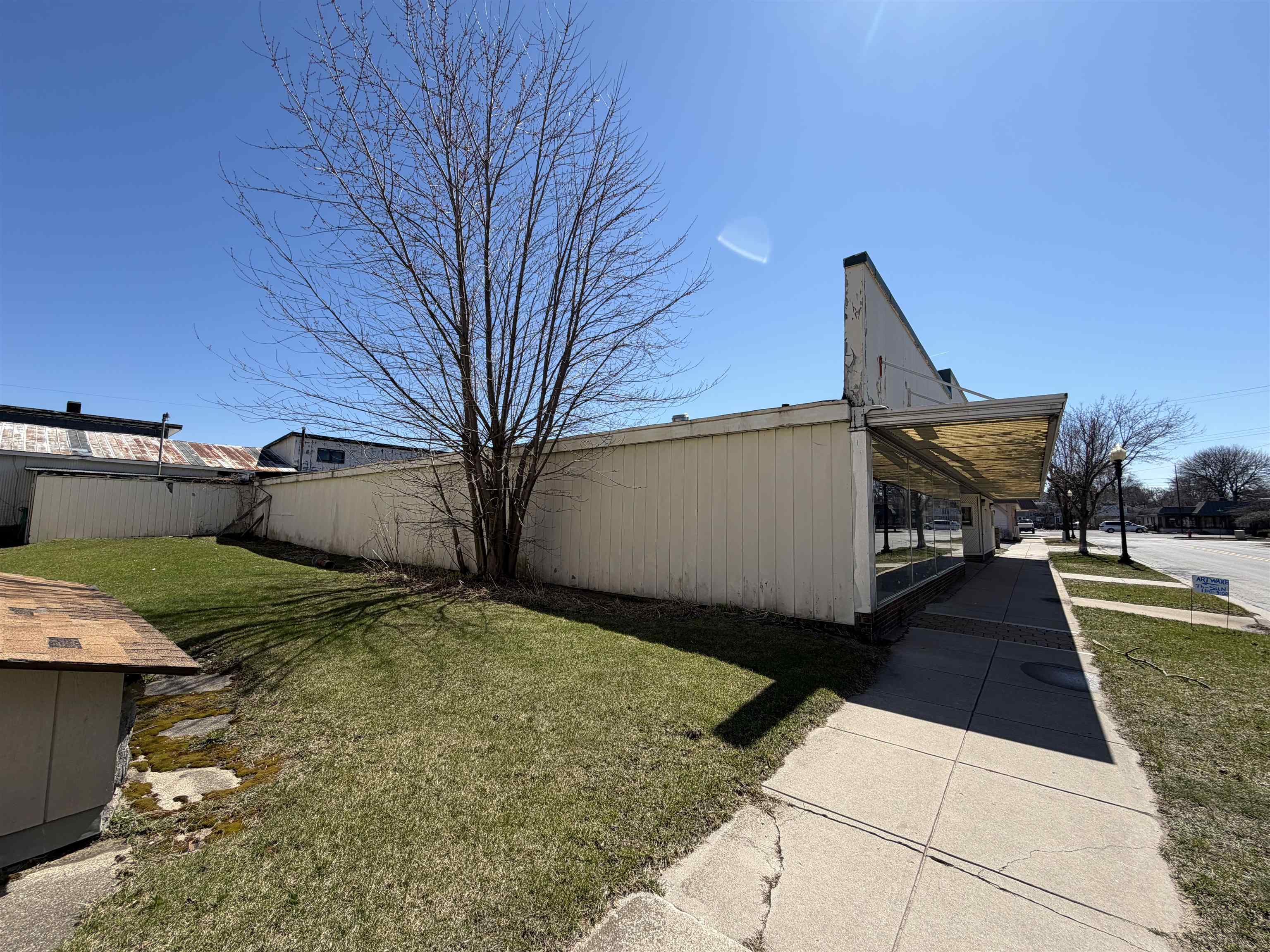 87 Division Street, Manistee, MI, 49660