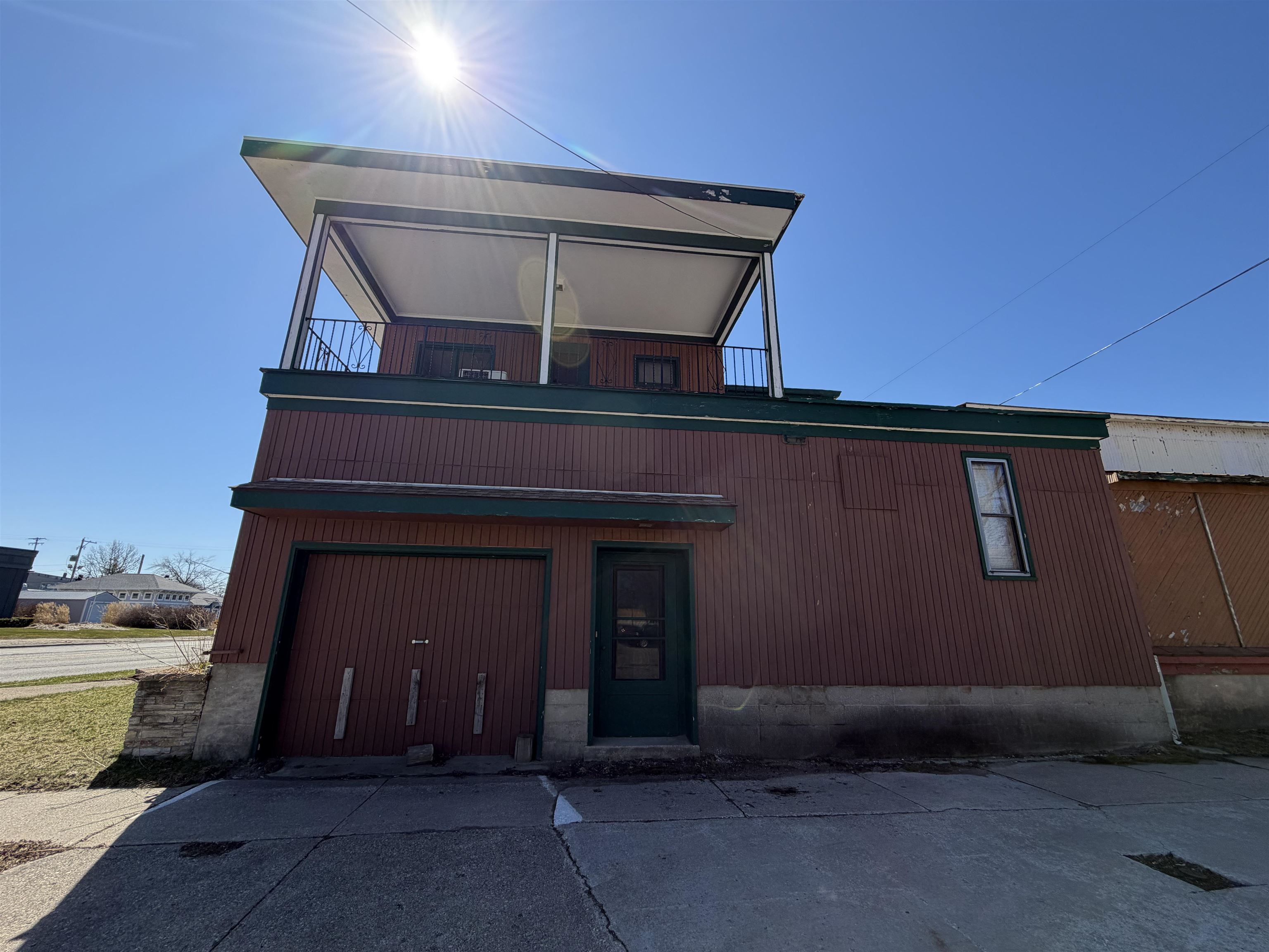 87 Division Street, Manistee, MI, 49660