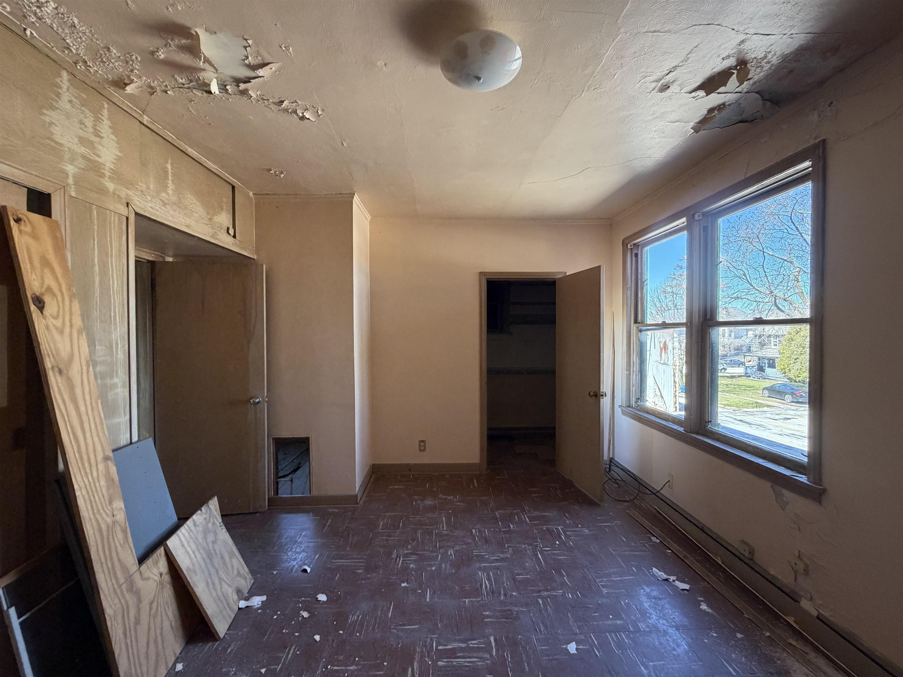 87 Division Street, Manistee, MI, 49660