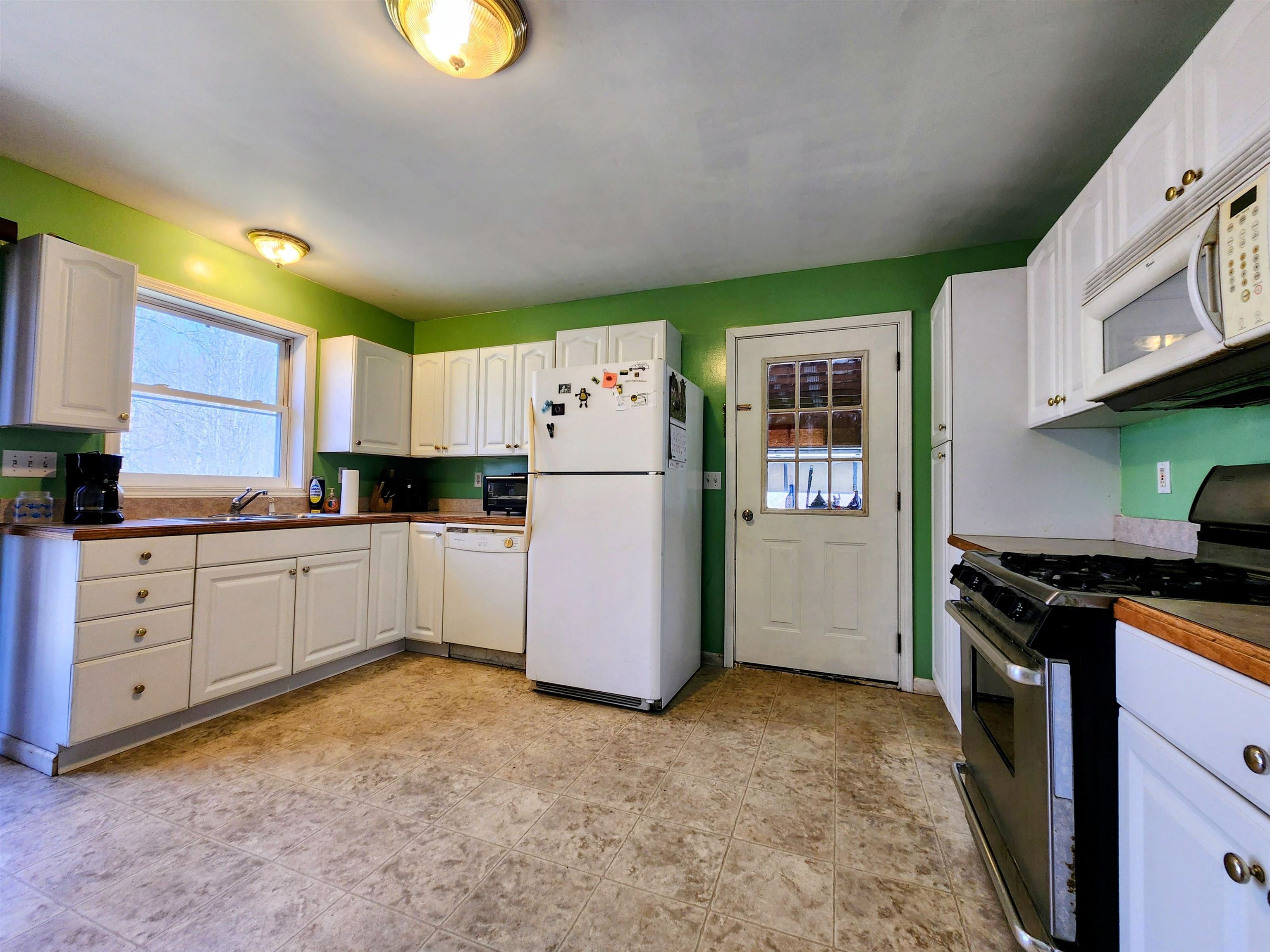 4th image of 10097 Valley Park Dr, Mancelona, MI 49659 | MLS# 80067292