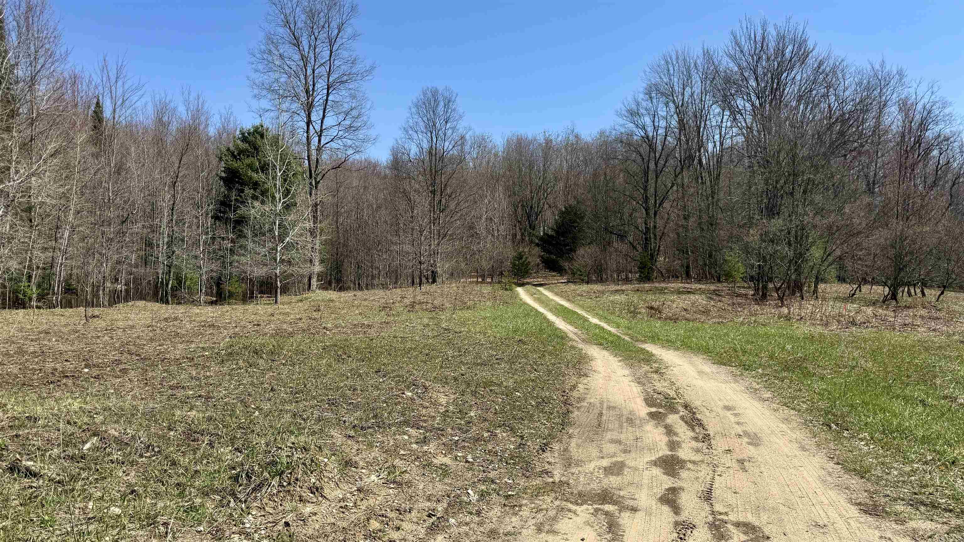 00 N 1 Road, Buckley, MI, 49620