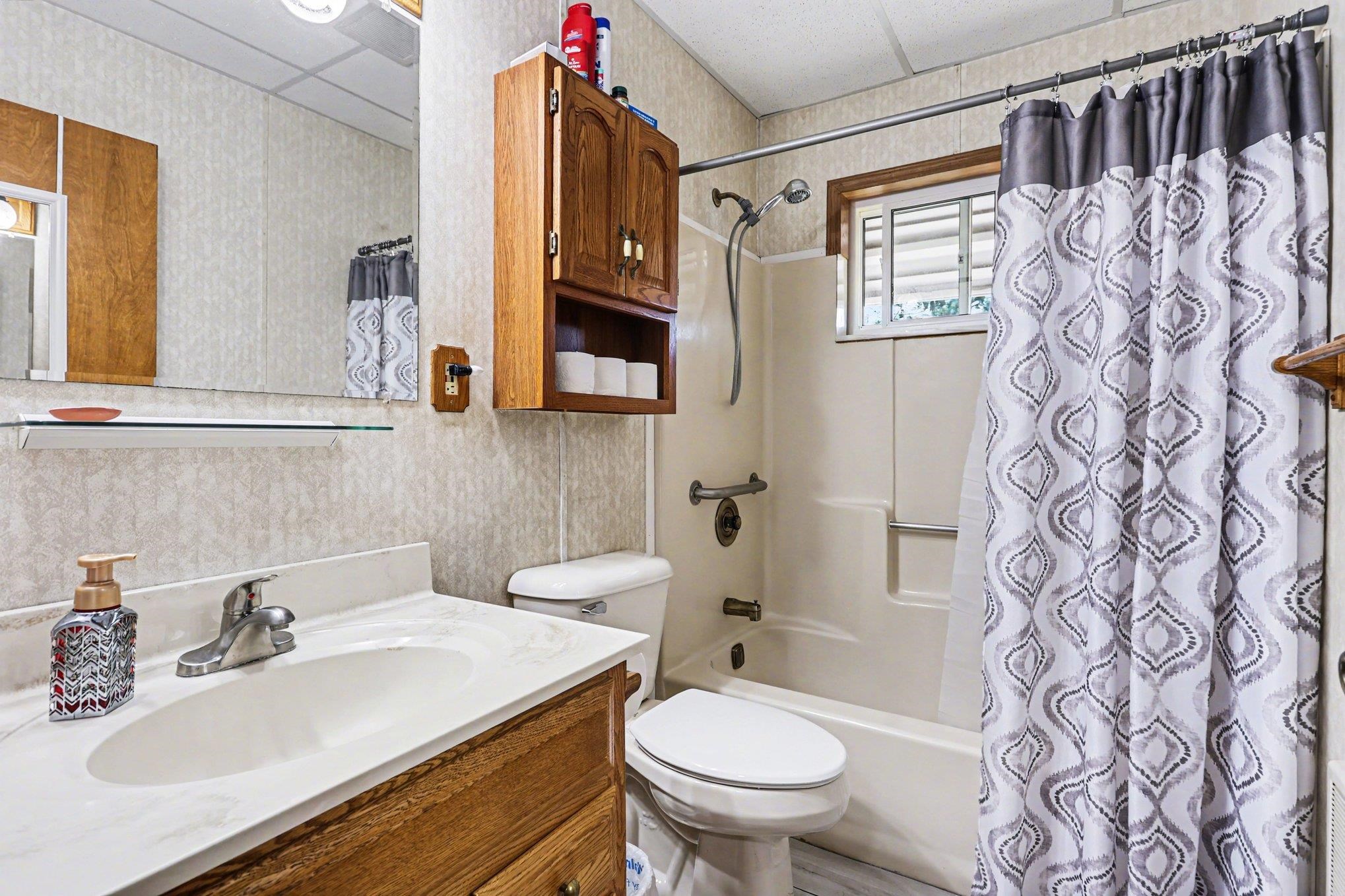 491 E Big Stone Lake, Lake, MI, 48632