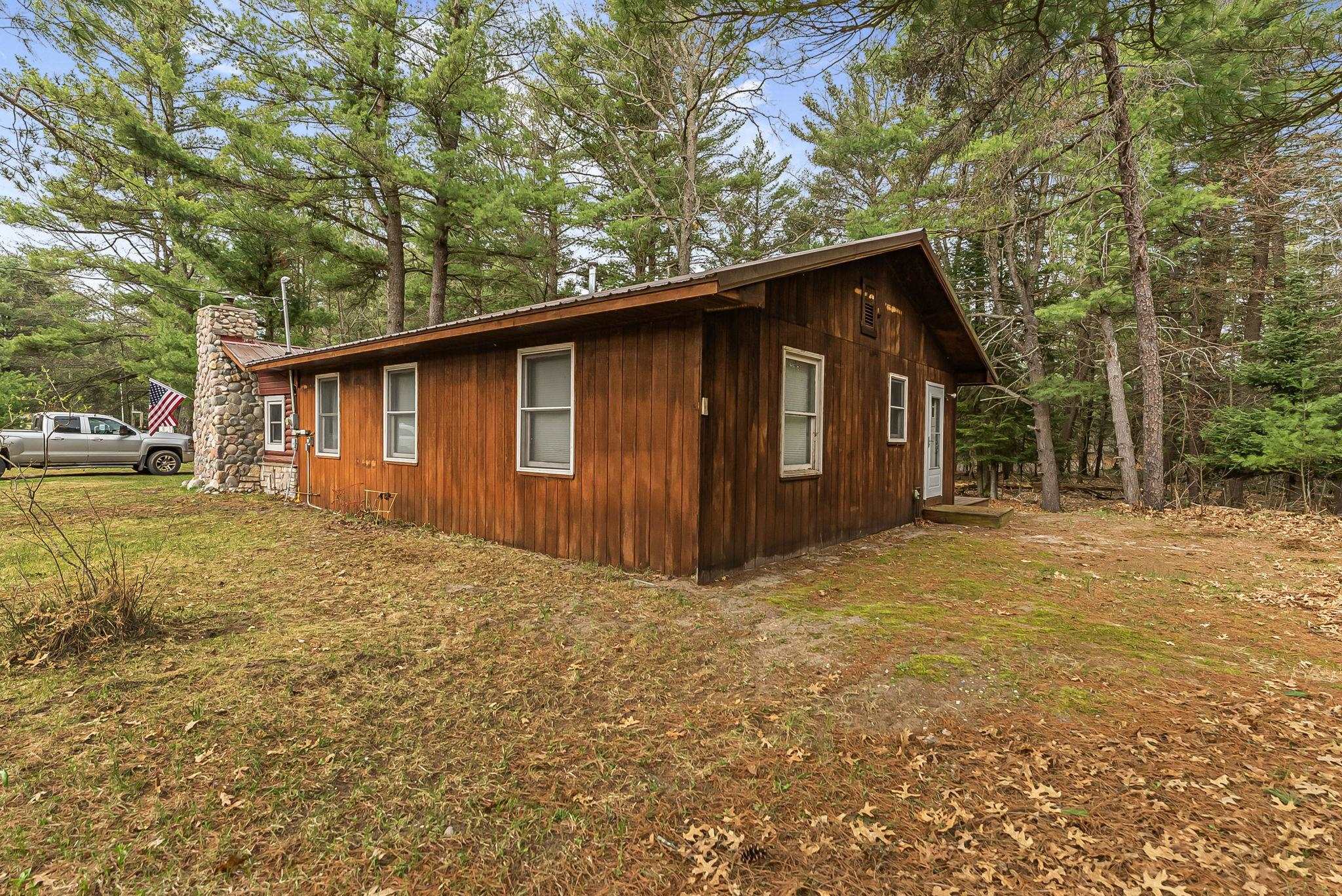 9890 SE Angel Road, Fife Lake, MI, 49633