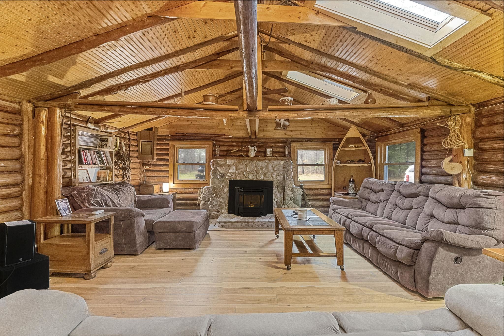 9890 SE Angel Road, Fife Lake, MI, 49633