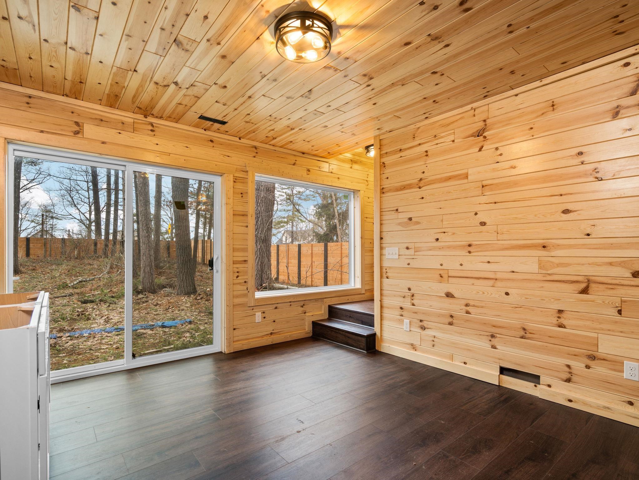 1st image of 602 S King St, Lake City, MI 49651 | MLS# 80067396
