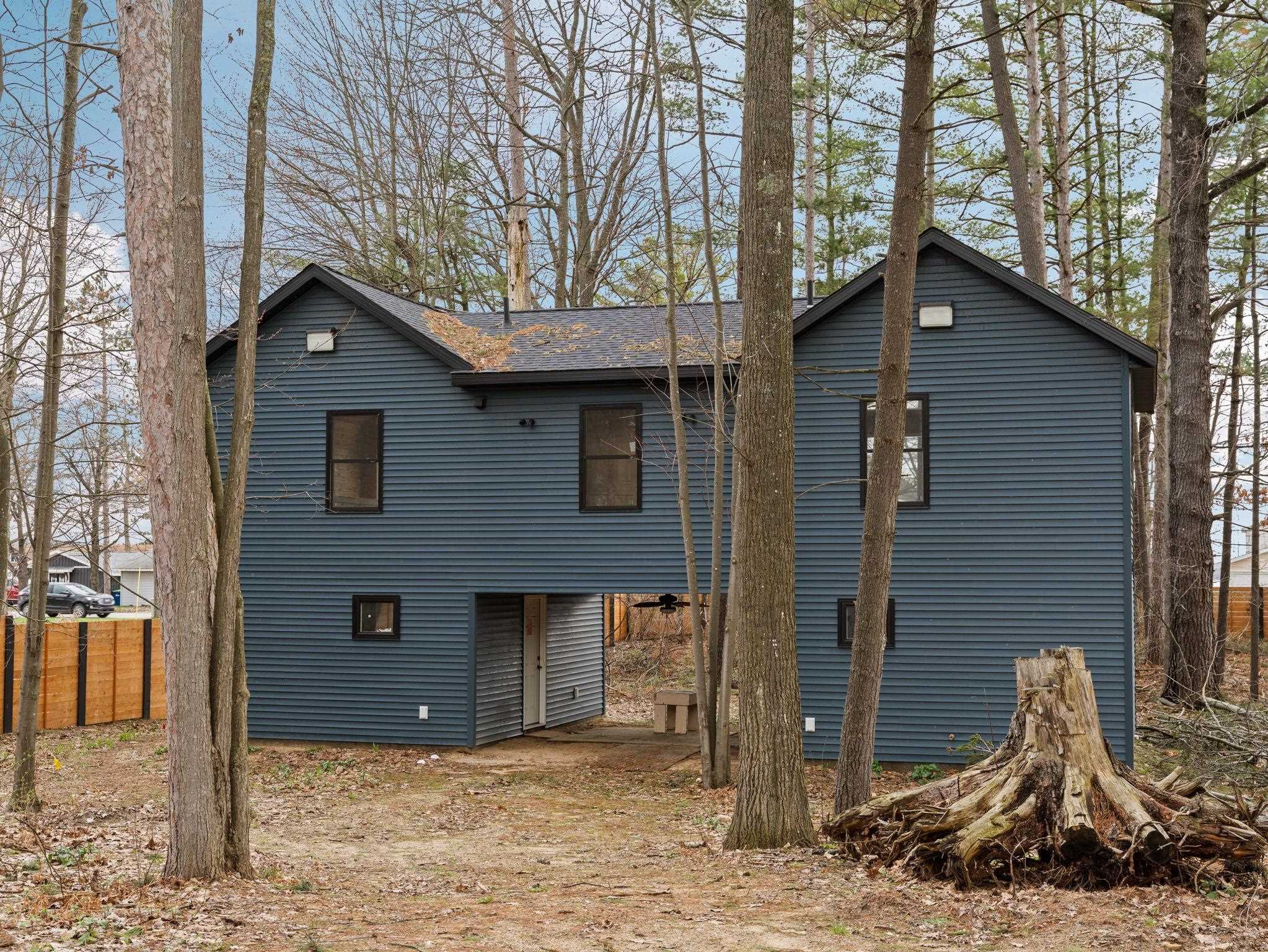 Photo 2 of Single family home for sale at 602 S King St, Lake City City Missaukee, MI 49651 | MLS# 78080067396 | Listing updated on 2026-09-15