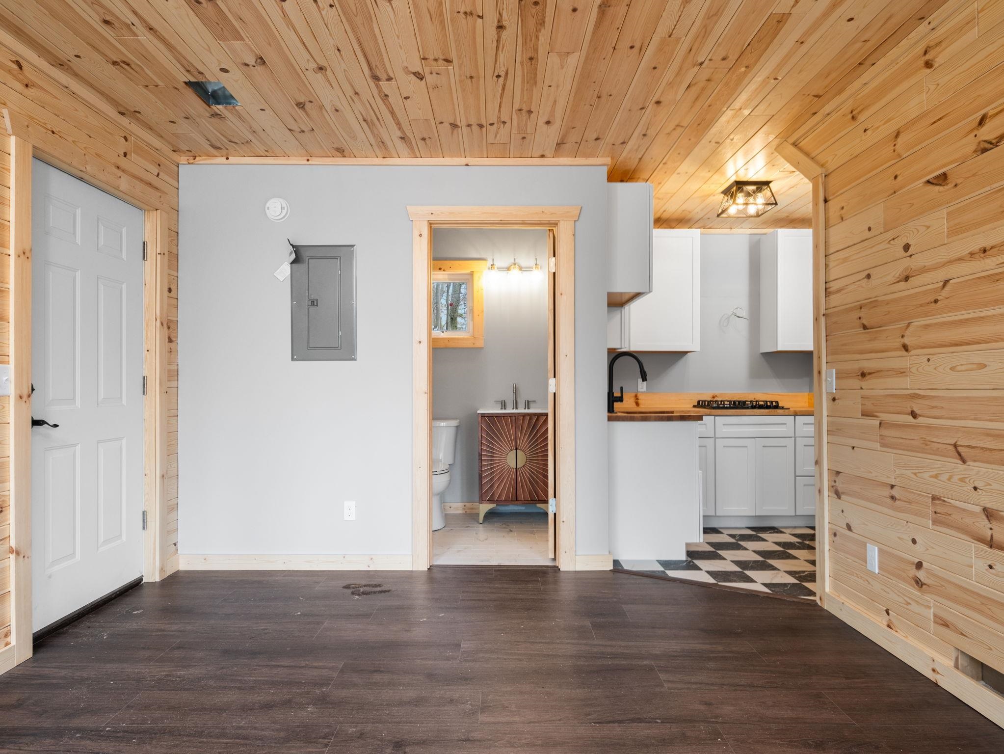 Photo 3 of Single family home for sale at 602 S King St, Lake City City Missaukee, MI 49651 | MLS# 78080067396 | Listing updated on 2026-09-05