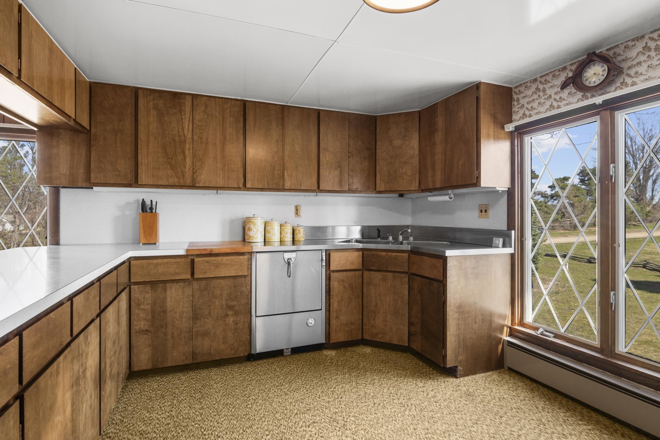 8952 Ridge Road, East Jordan, MI, 49727-9529