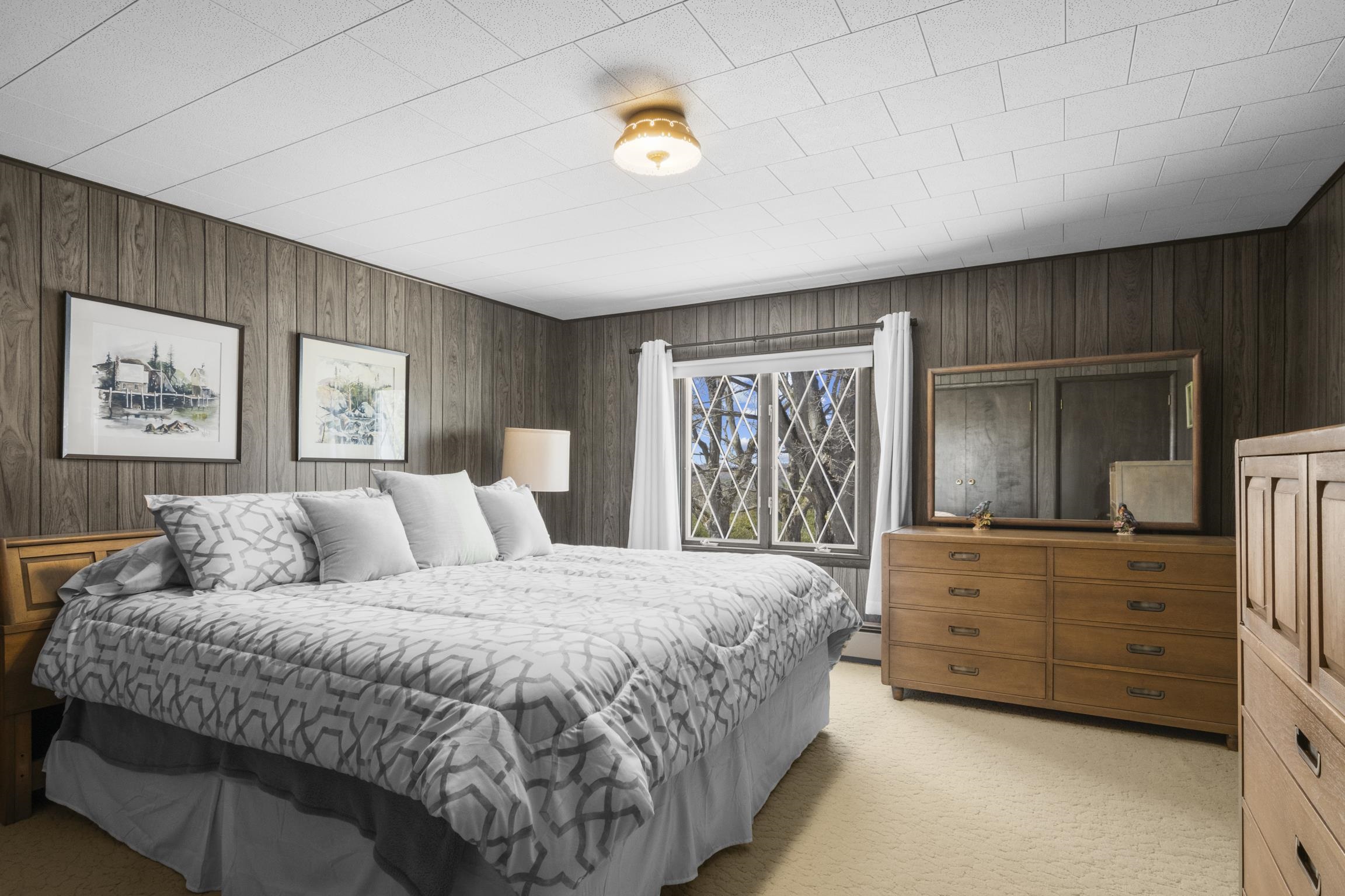 8952 Ridge Road, East Jordan, MI, 49727-9529
