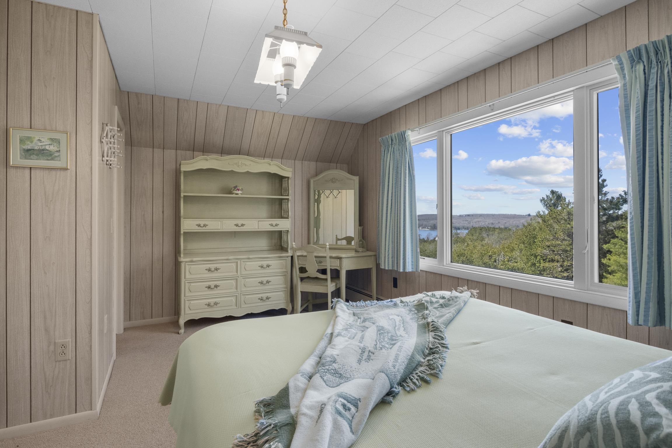 8952 Ridge Road, East Jordan, MI, 49727-9529