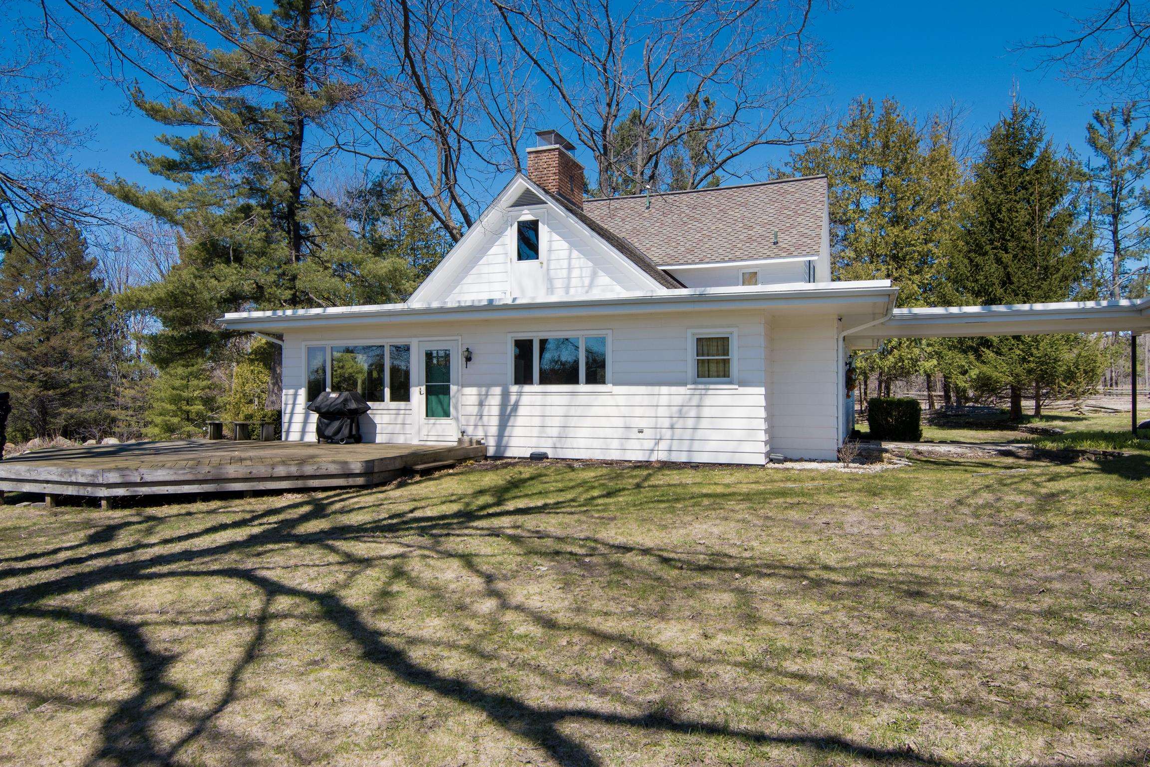 8952 Ridge Road, East Jordan, MI, 49727-9529