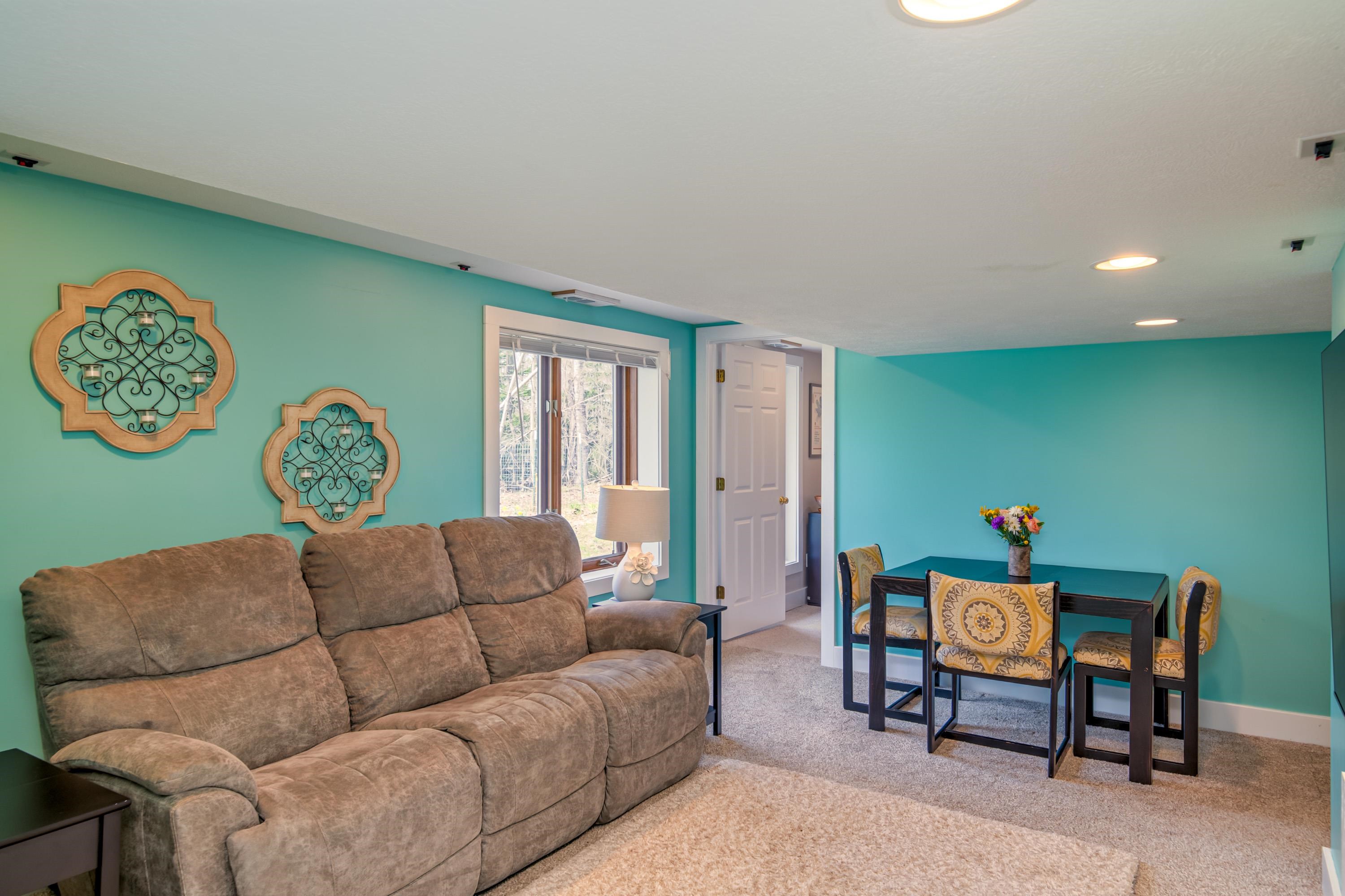 12766 Oakley Road, Honor, MI, 49640