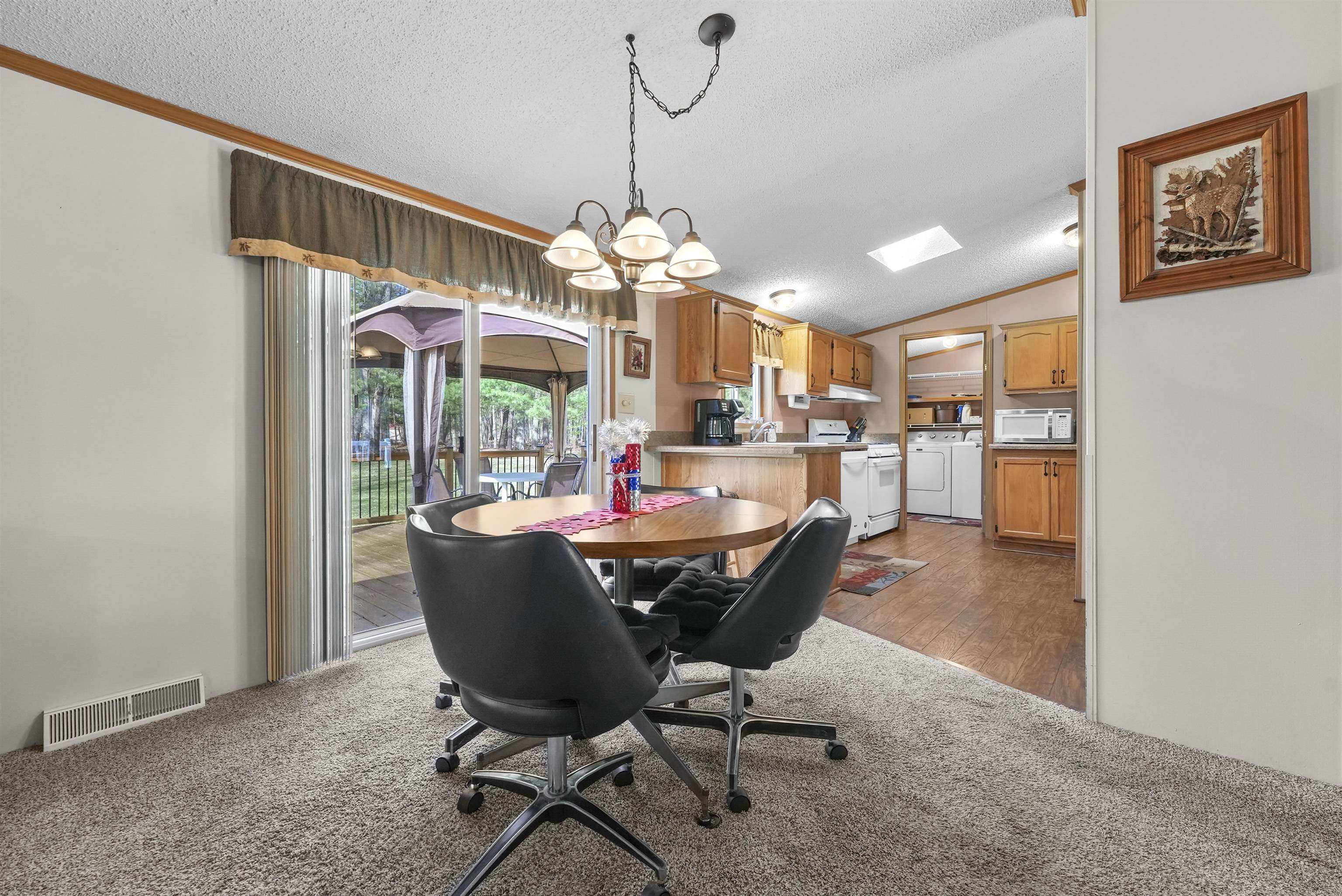 202 Forestville Road, Houghton Lake, MI, 48629