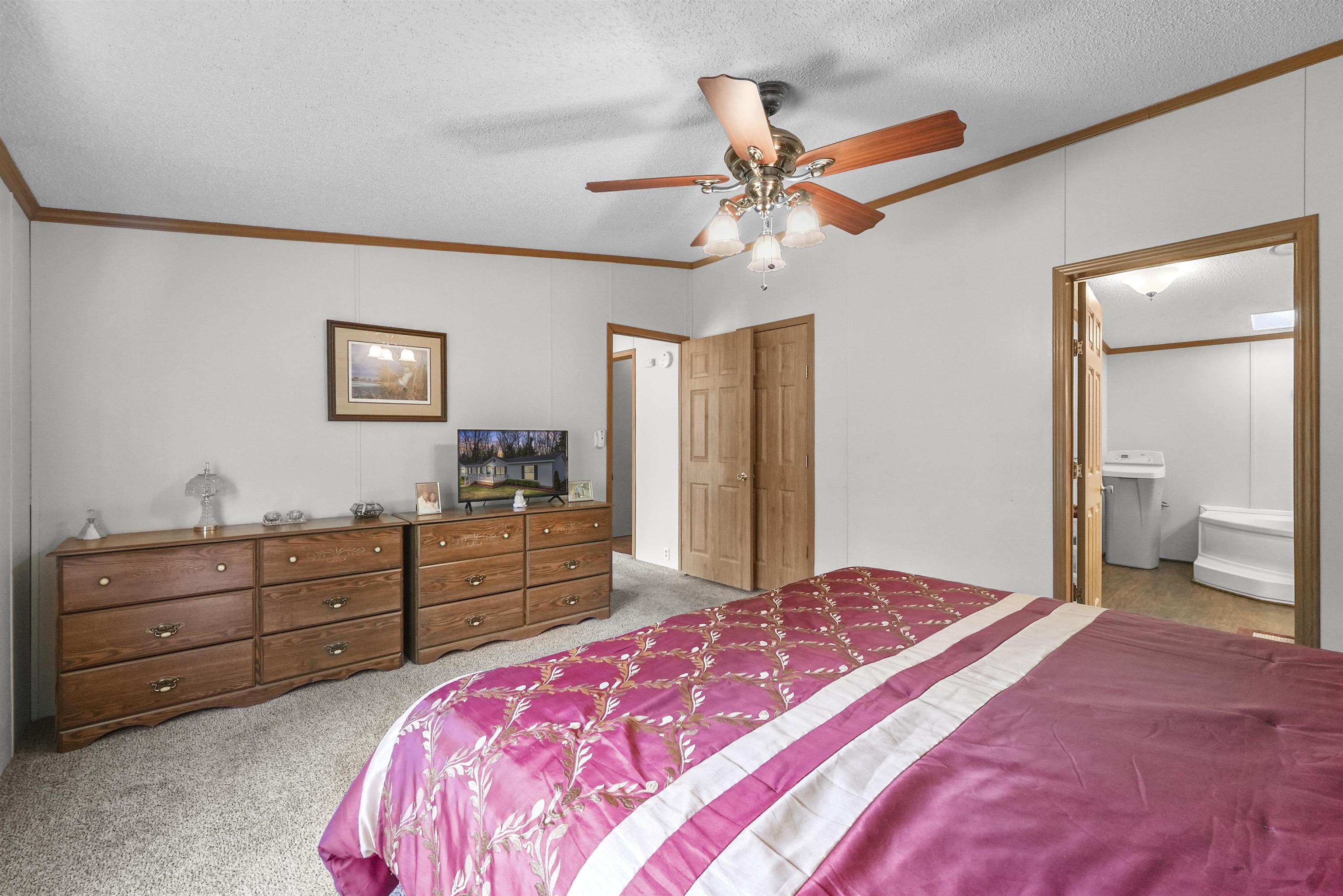 202 Forestville Road, Houghton Lake, MI, 48629