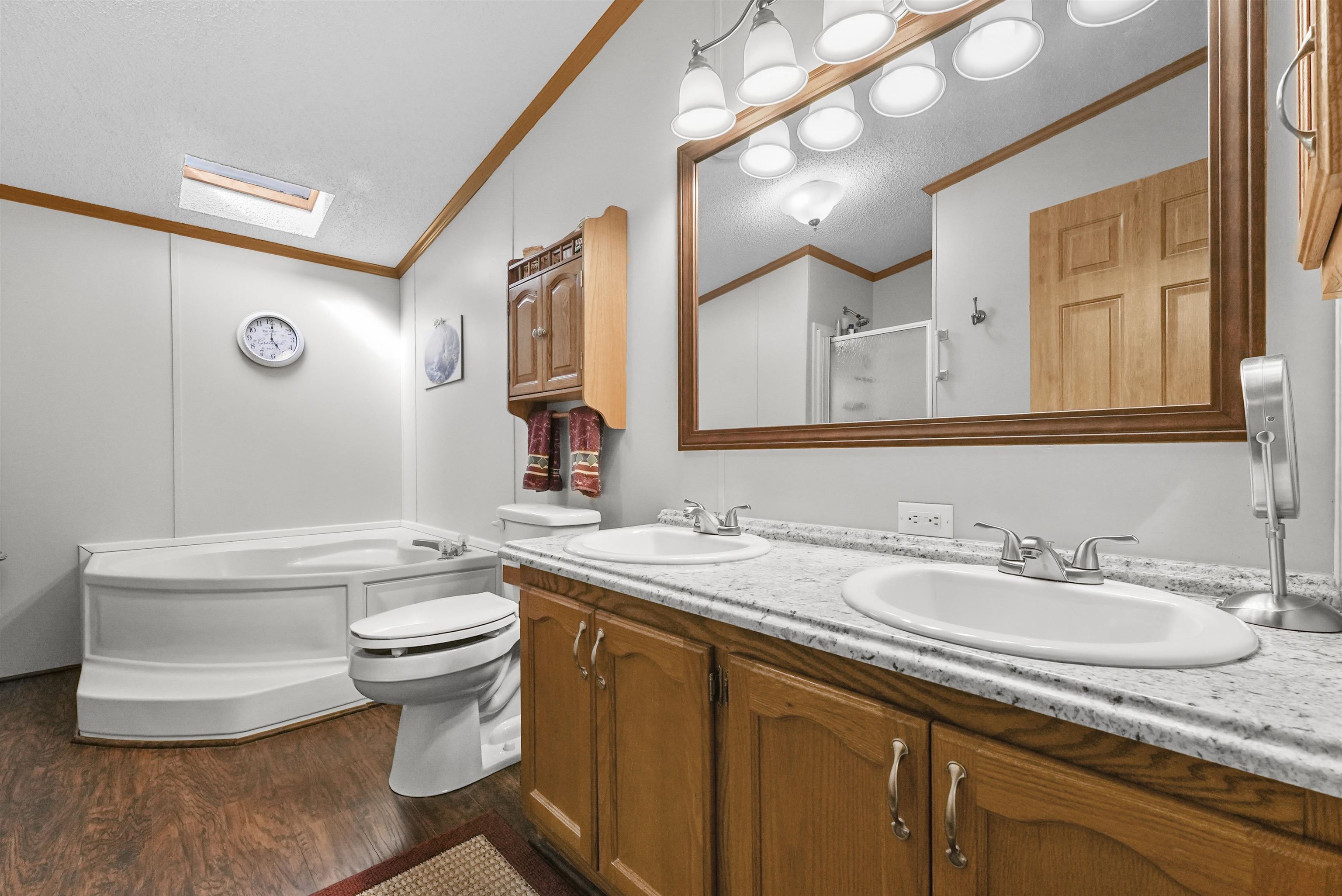 202 Forestville Road, Houghton Lake, MI, 48629