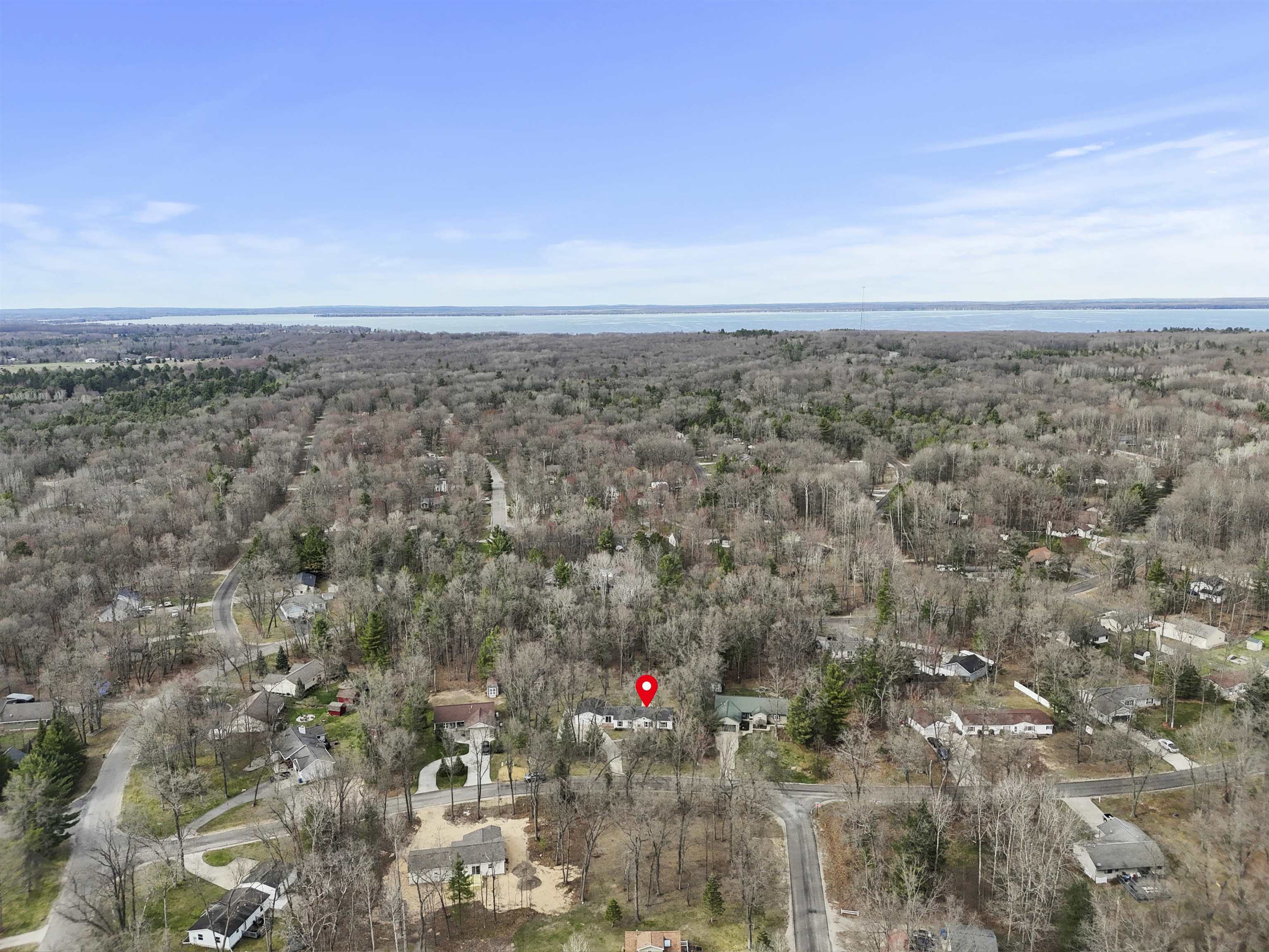 202 Forestville Road, Houghton Lake, MI, 48629