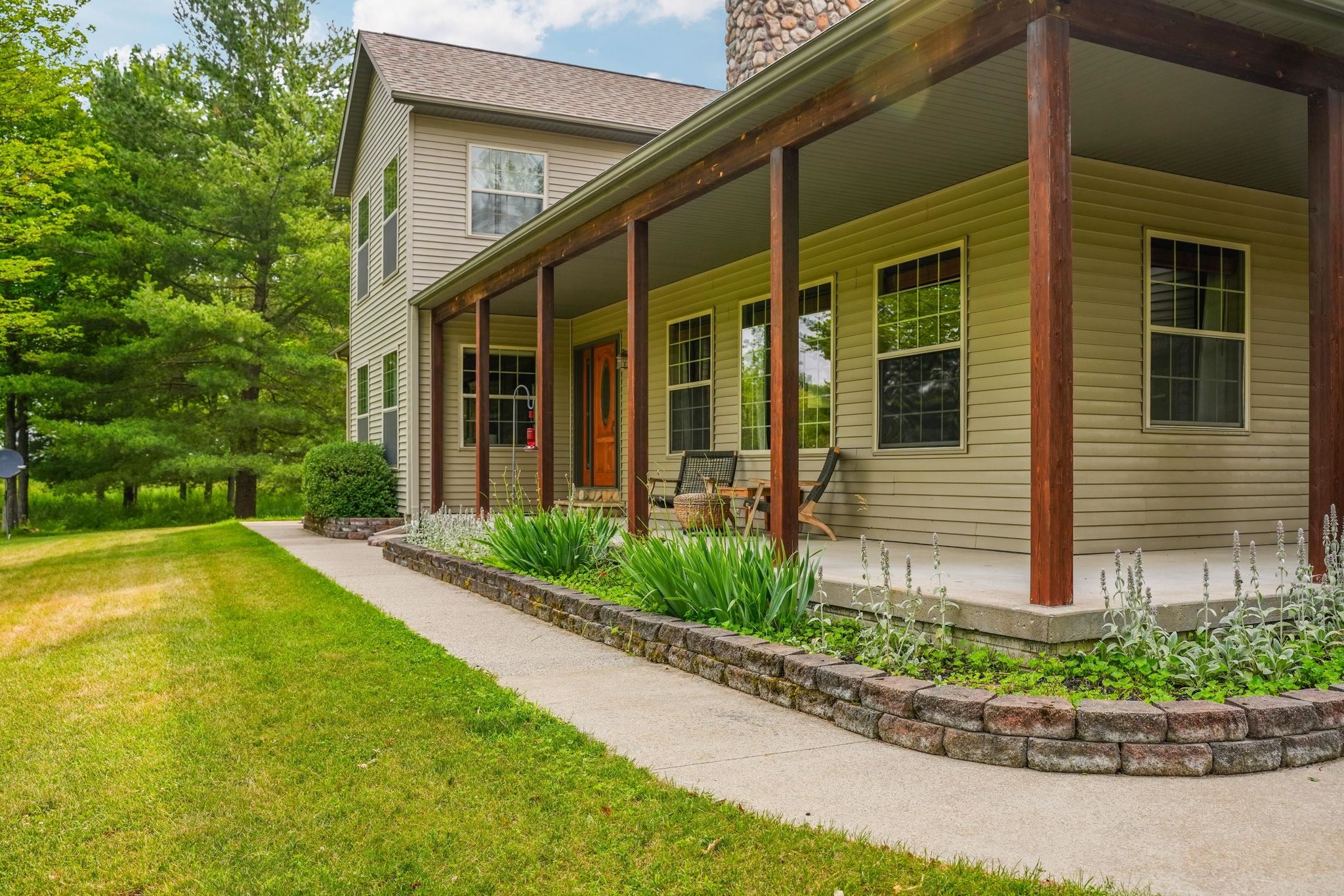 4th image of 7385 Gabrielle Dr, Saint Helen, MI 48656 | MLS# 80067519