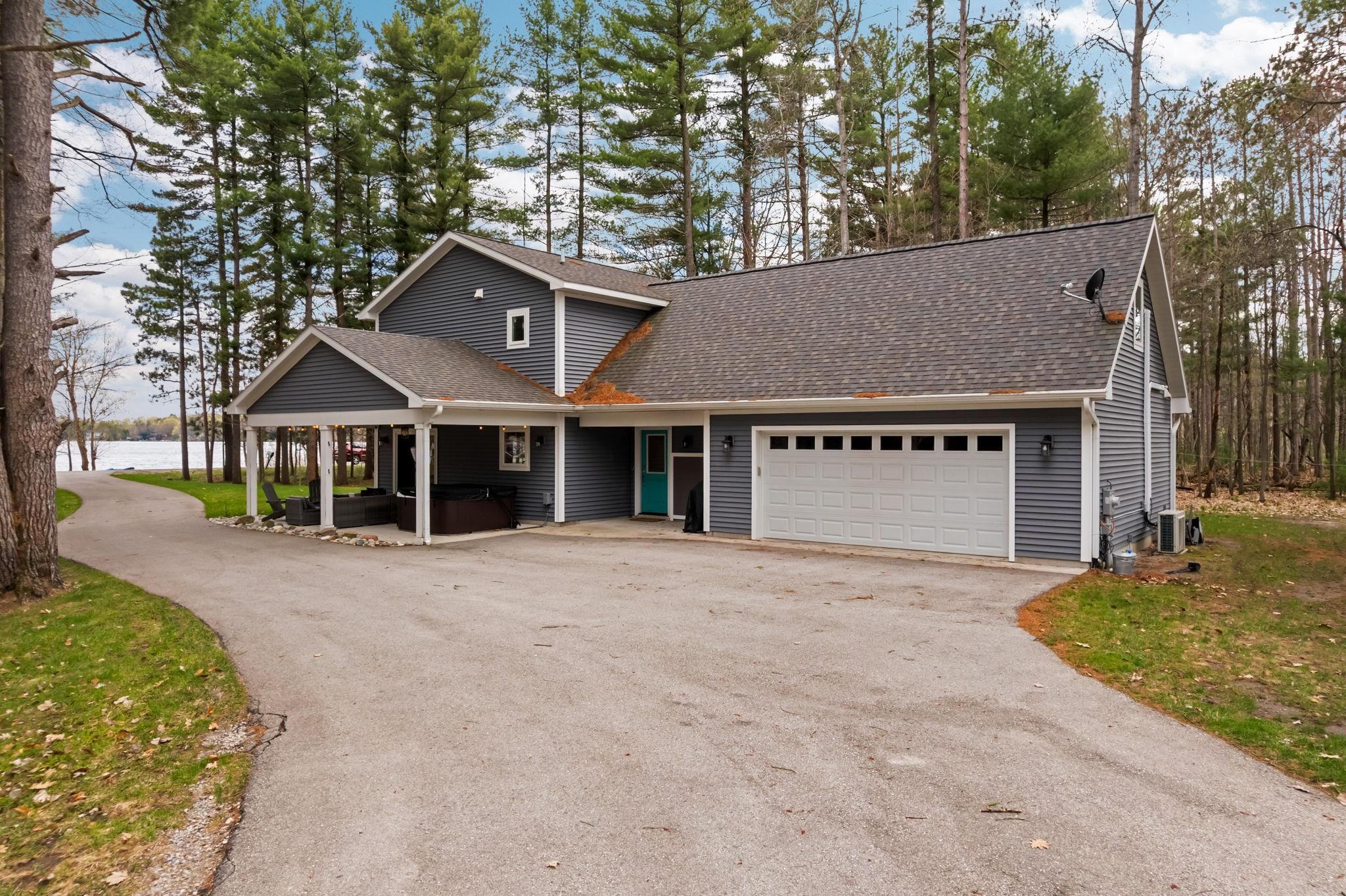 9608 N Long Lake Road, Traverse City, MI, 49685
