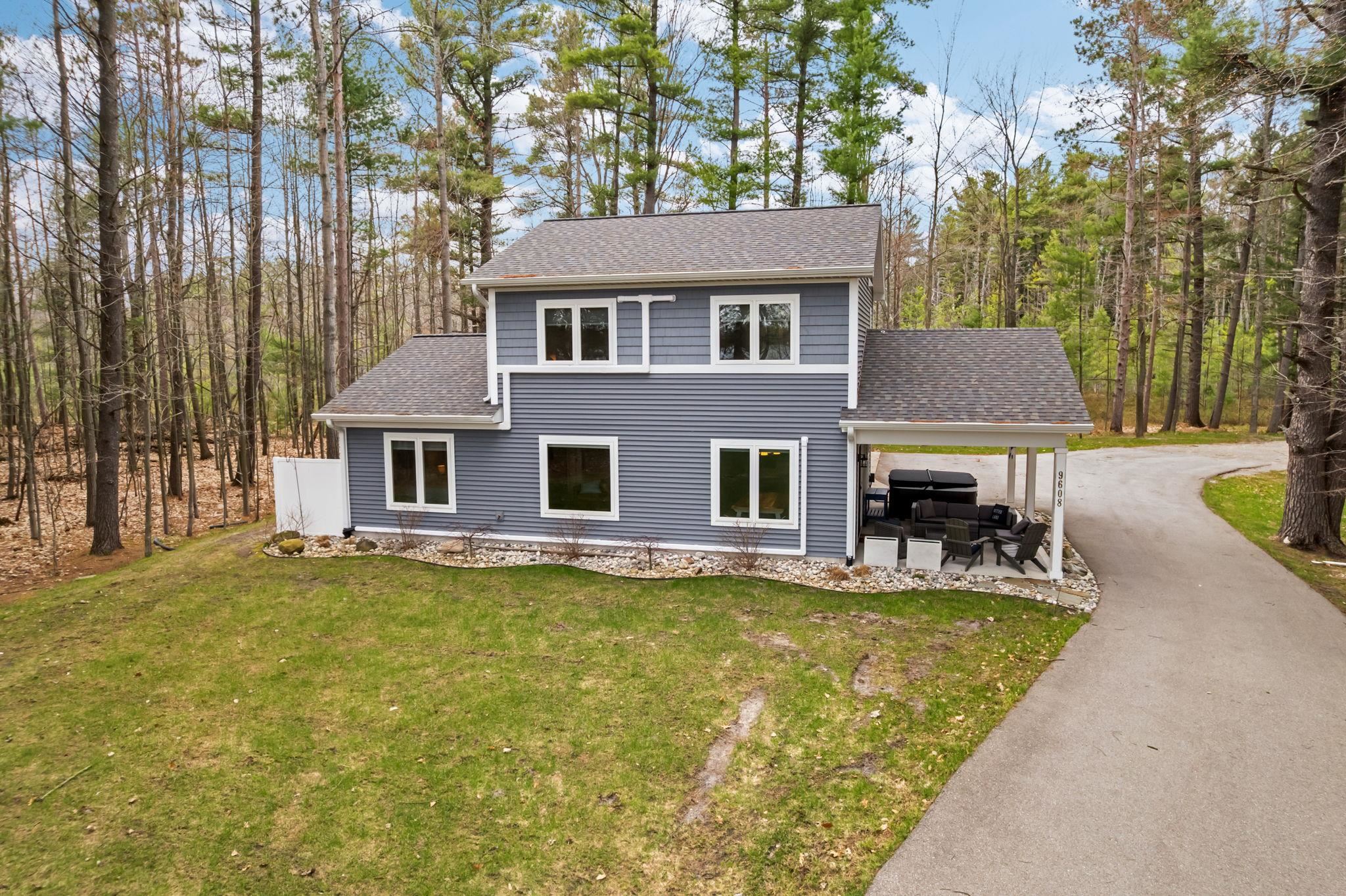 9608 N Long Lake Road, Traverse City, MI, 49685
