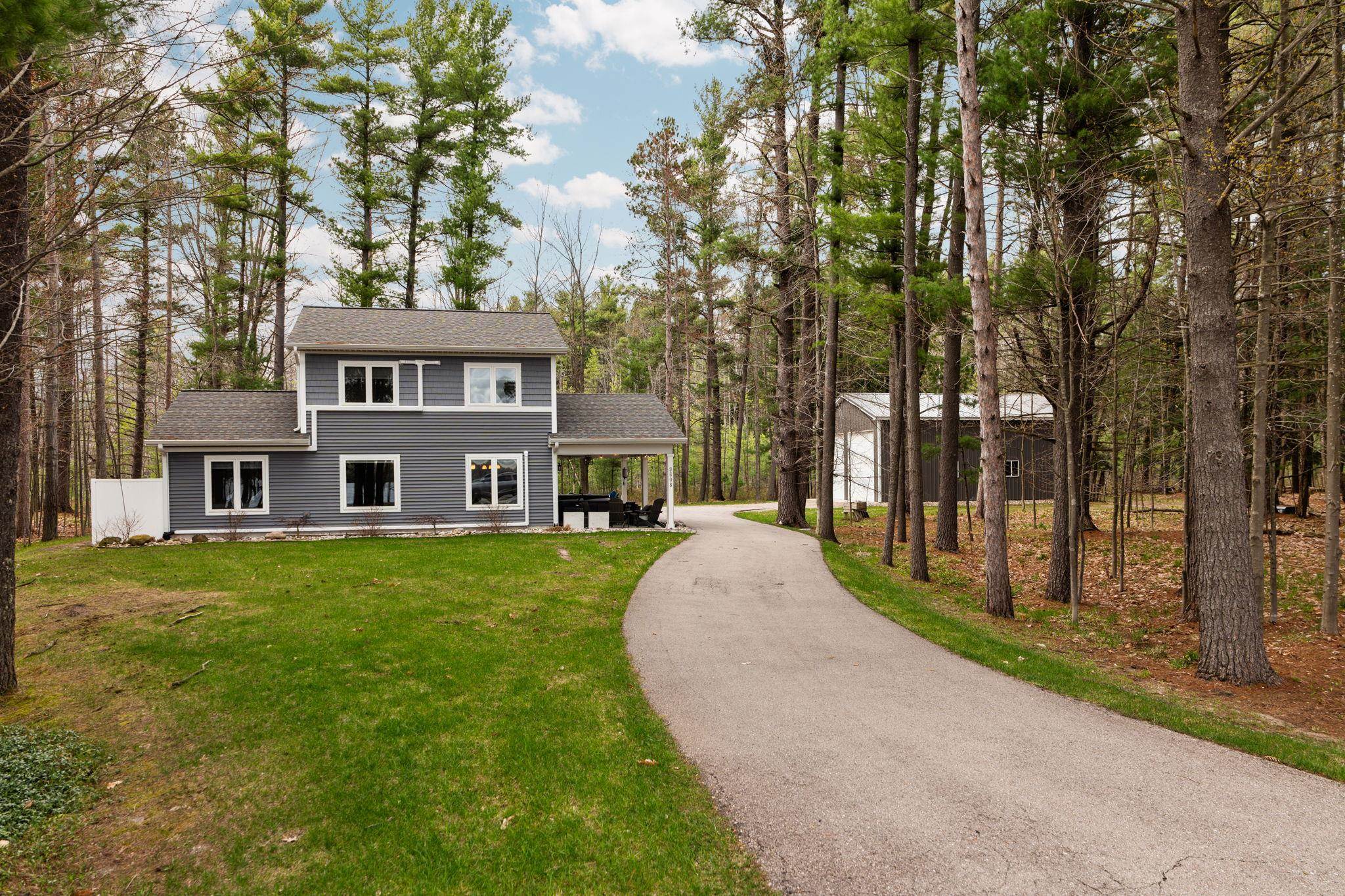 9608 N Long Lake Road, Traverse City, MI, 49685
