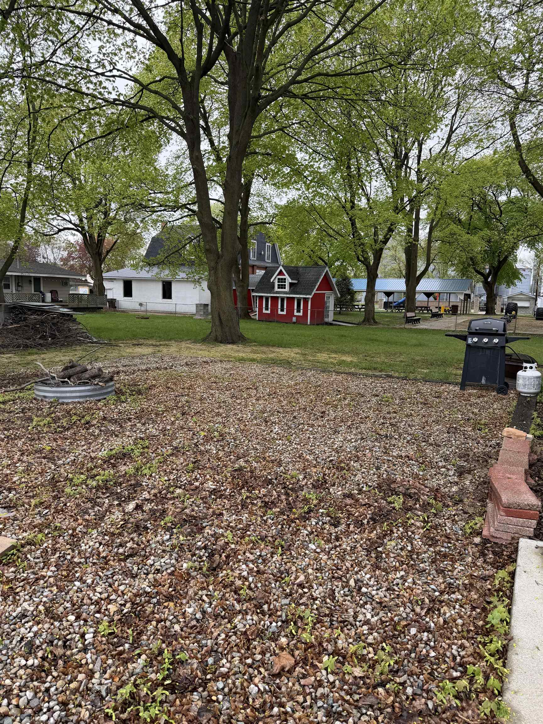 323 W Wright Avenue, Shepherd, MI, 48883