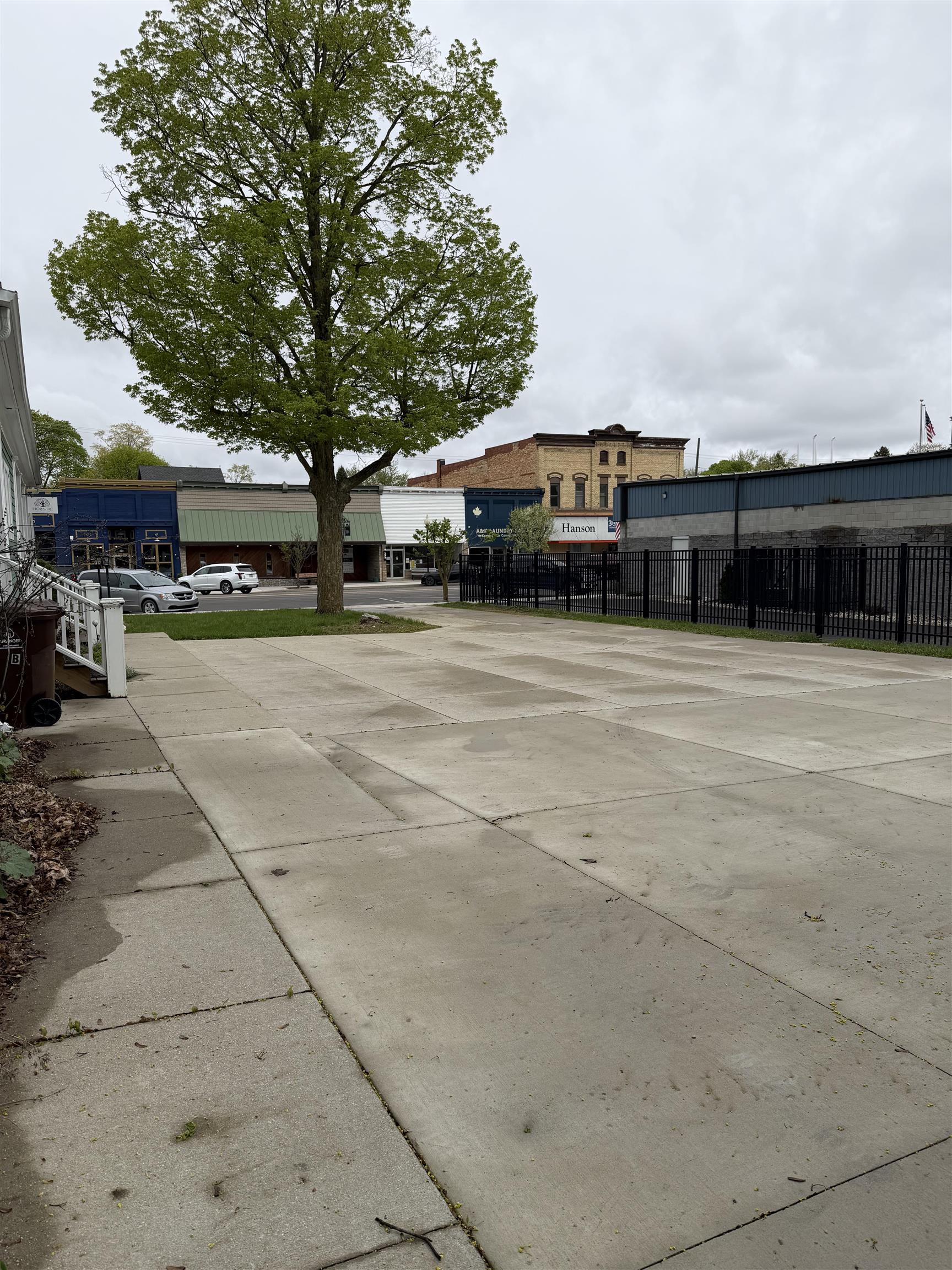 323 W Wright Avenue, Shepherd, MI, 48883