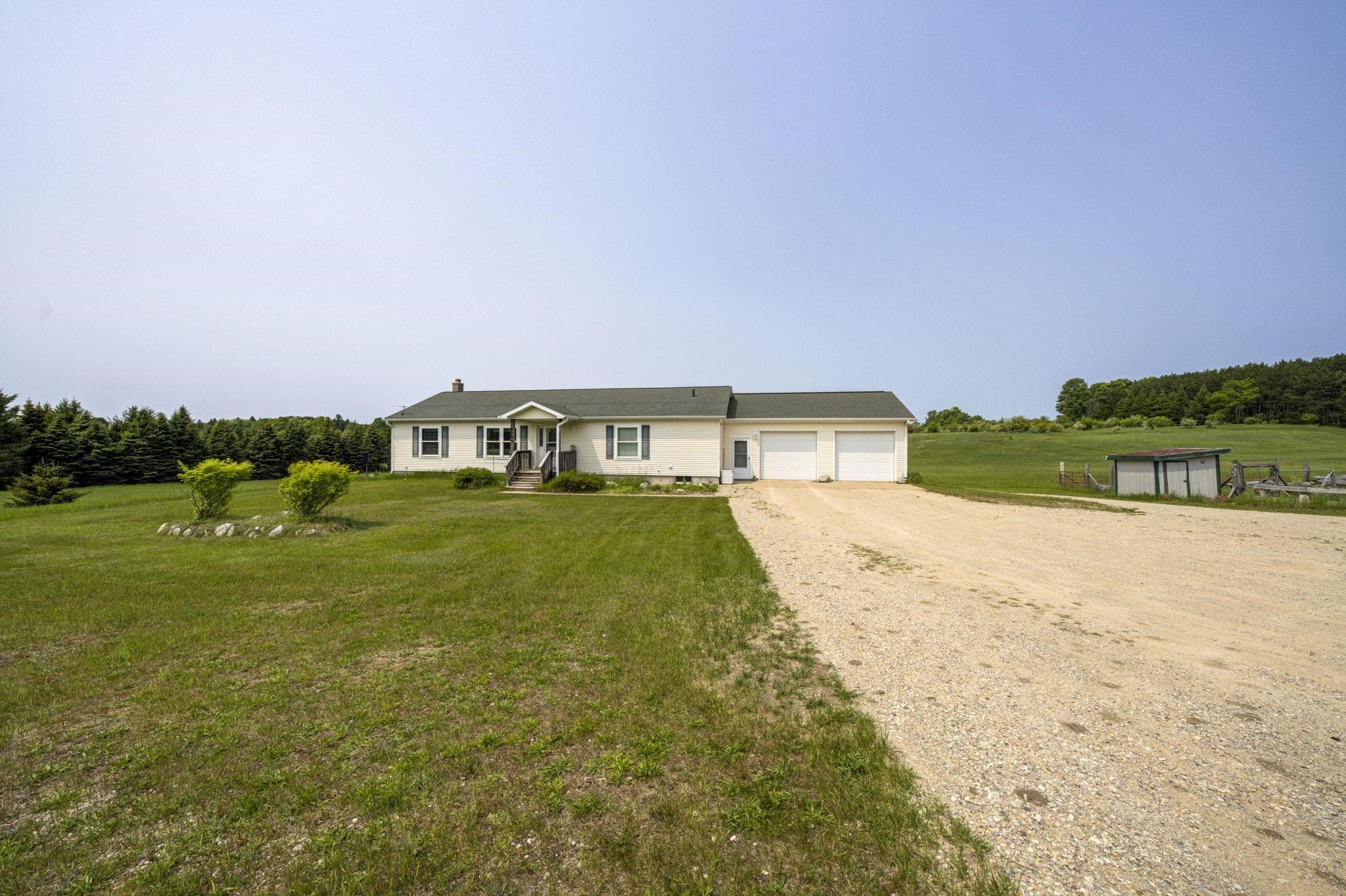 4th image of 7684 Honey Hollow Rd, Bellaire, MI 49615 | MLS# 78080067569