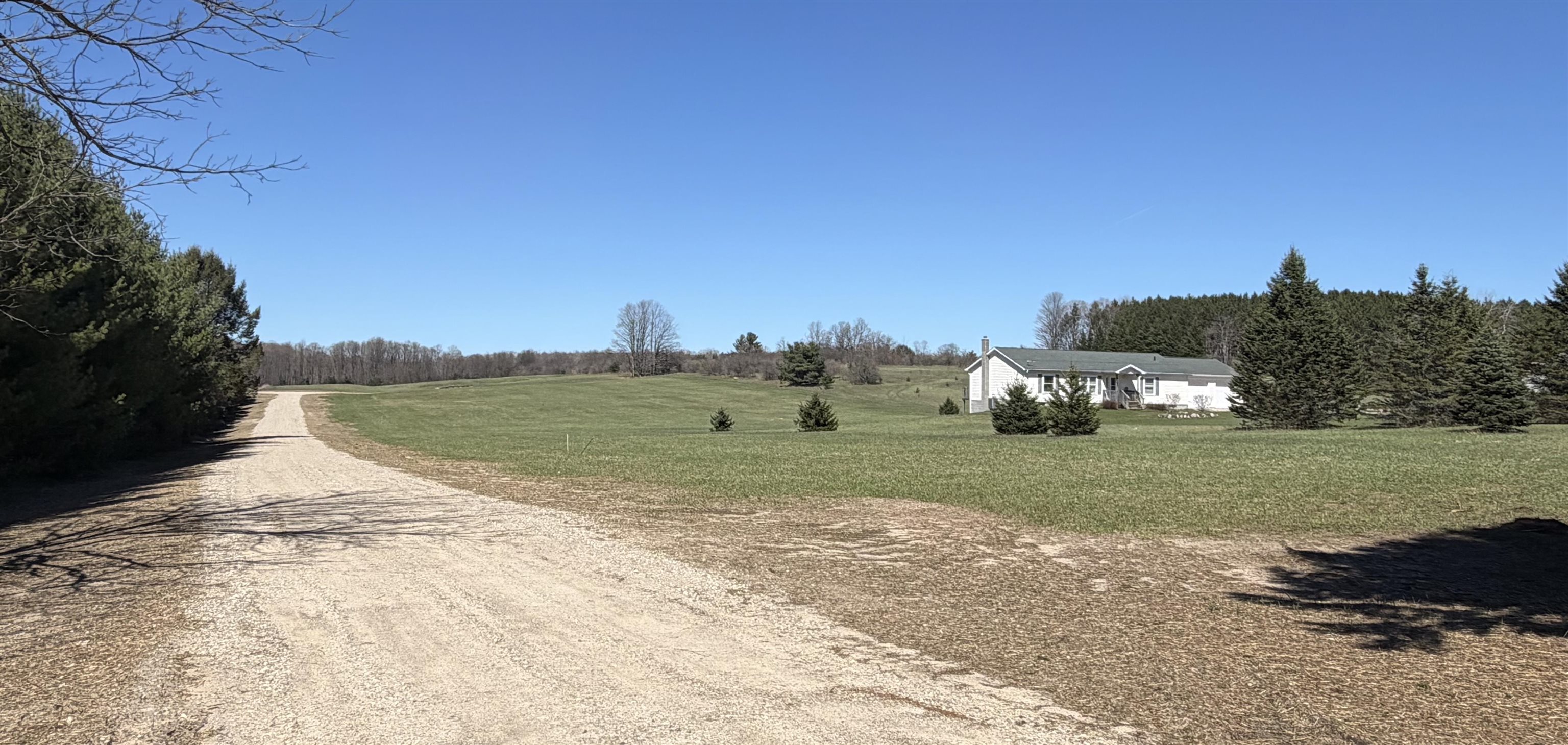61st image of 7684 Honey Hollow Rd, Bellaire, MI 49615 | MLS# 78080067569