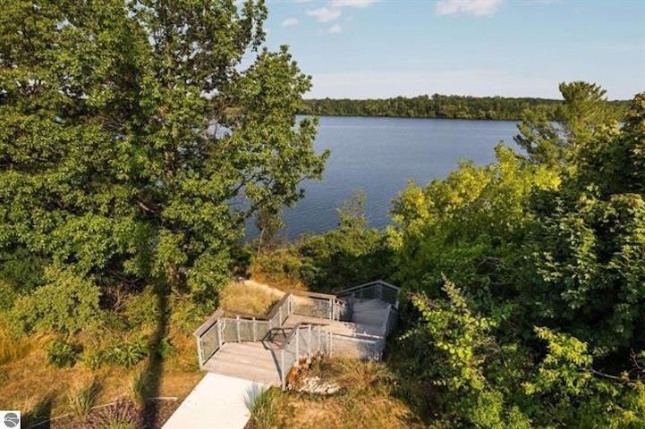 1360 Lake Ridge Drive, Traverse City, MI, 49684