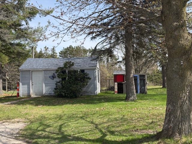 9925 E M-115, Cadillac, MI, 49601