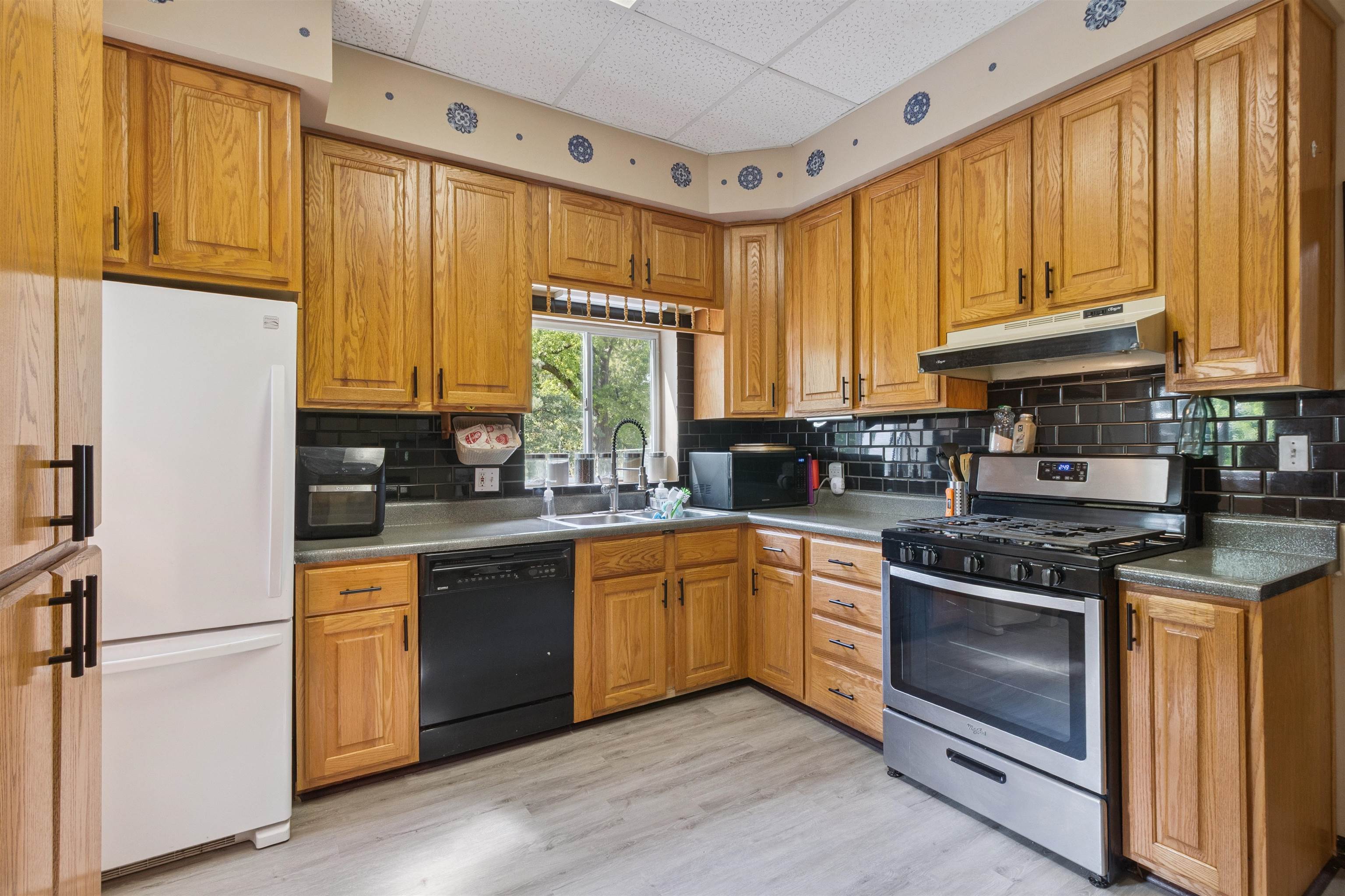 522 E Saginaw Street, Saint Louis, MI, 48880