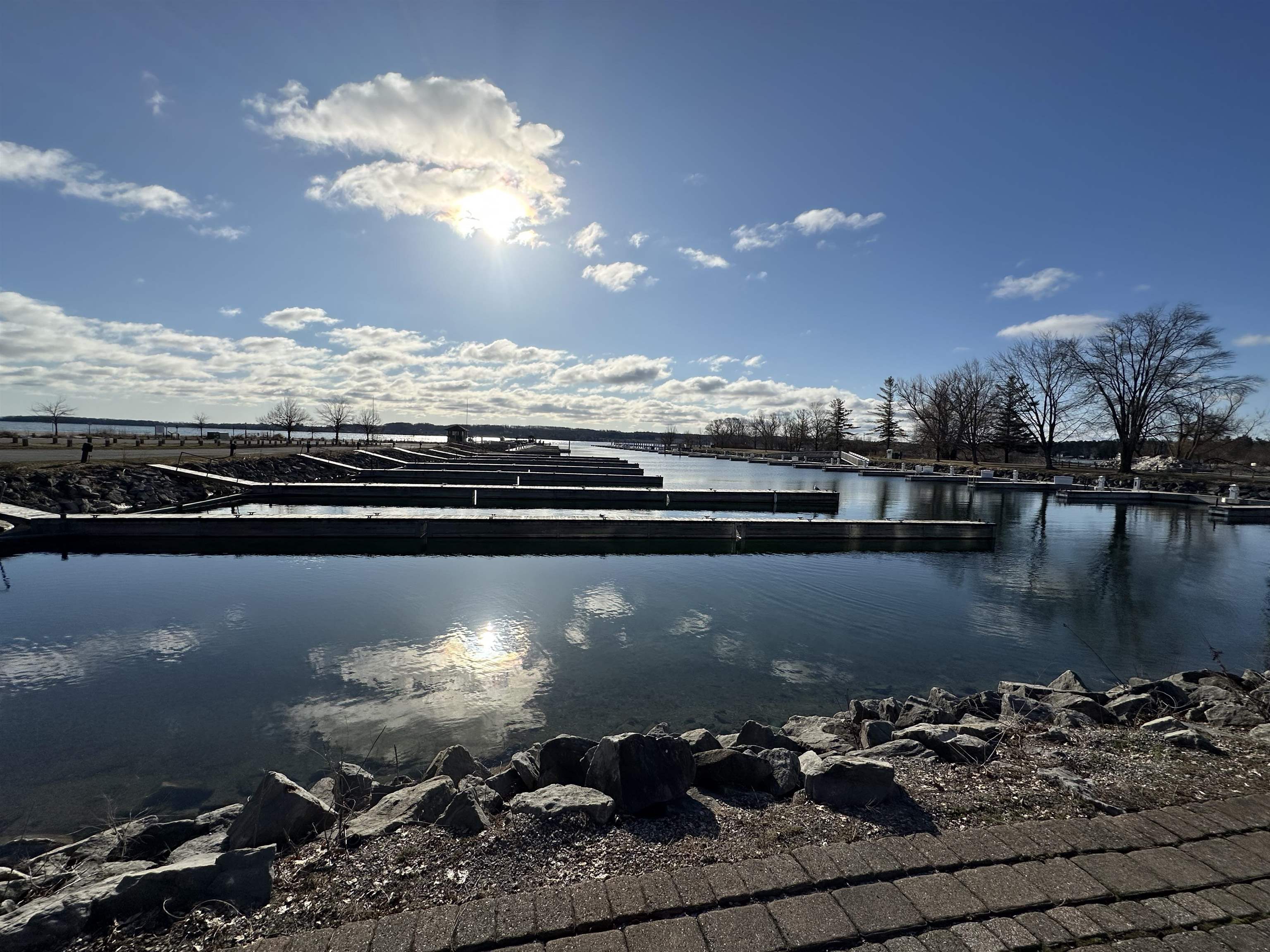 112 W Madison Avenue, Suttons Bay, MI, 49682