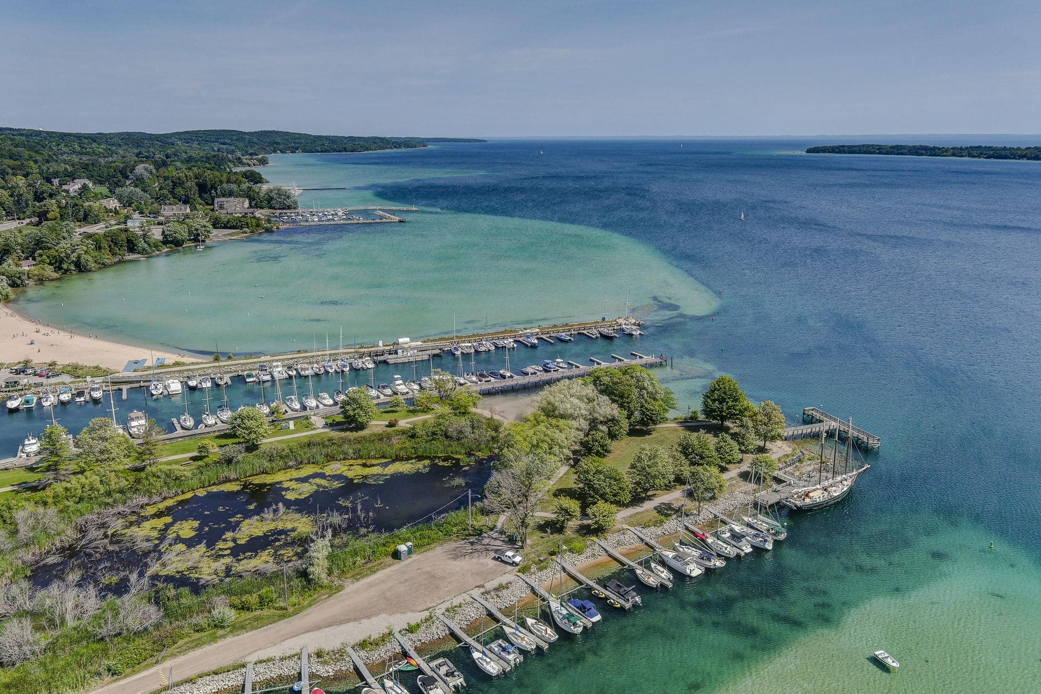 112 W Madison Avenue, Suttons Bay, MI, 49682
