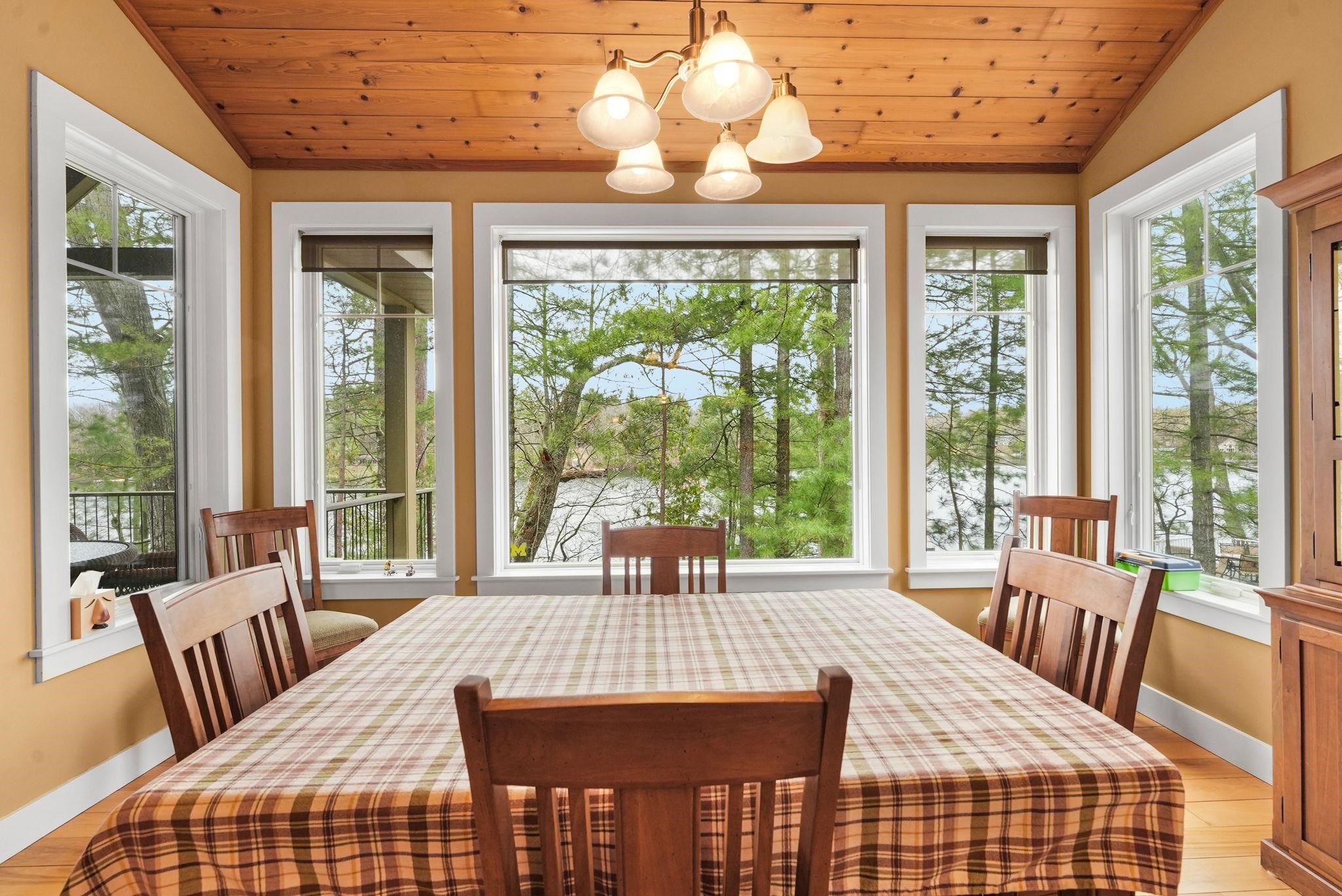 2969 Crescent Shores Drive, Traverse City, MI, 49685