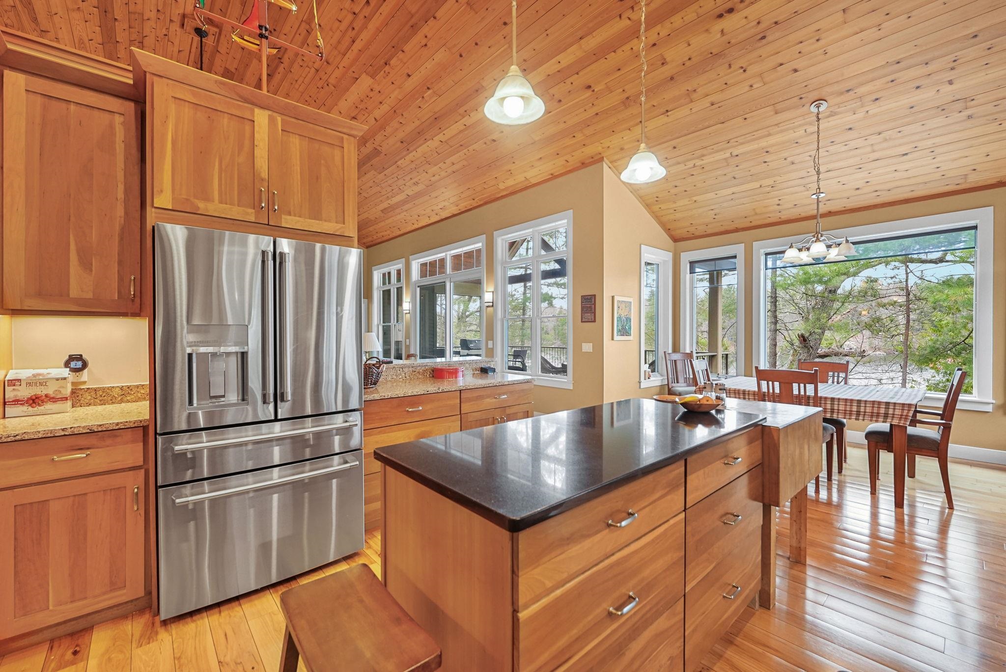 2969 Crescent Shores Drive, Traverse City, MI, 49685