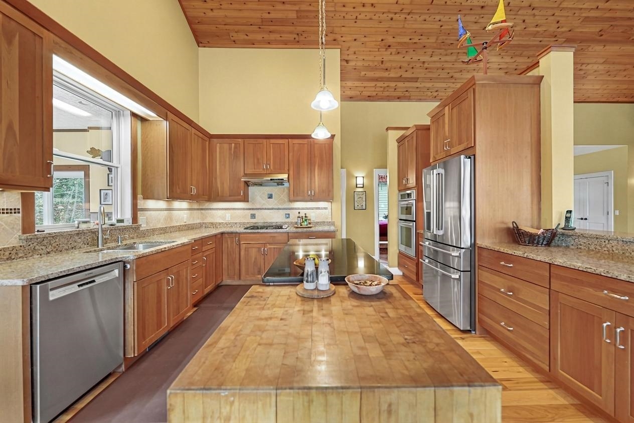 2969 Crescent Shores Drive, Traverse City, MI, 49685