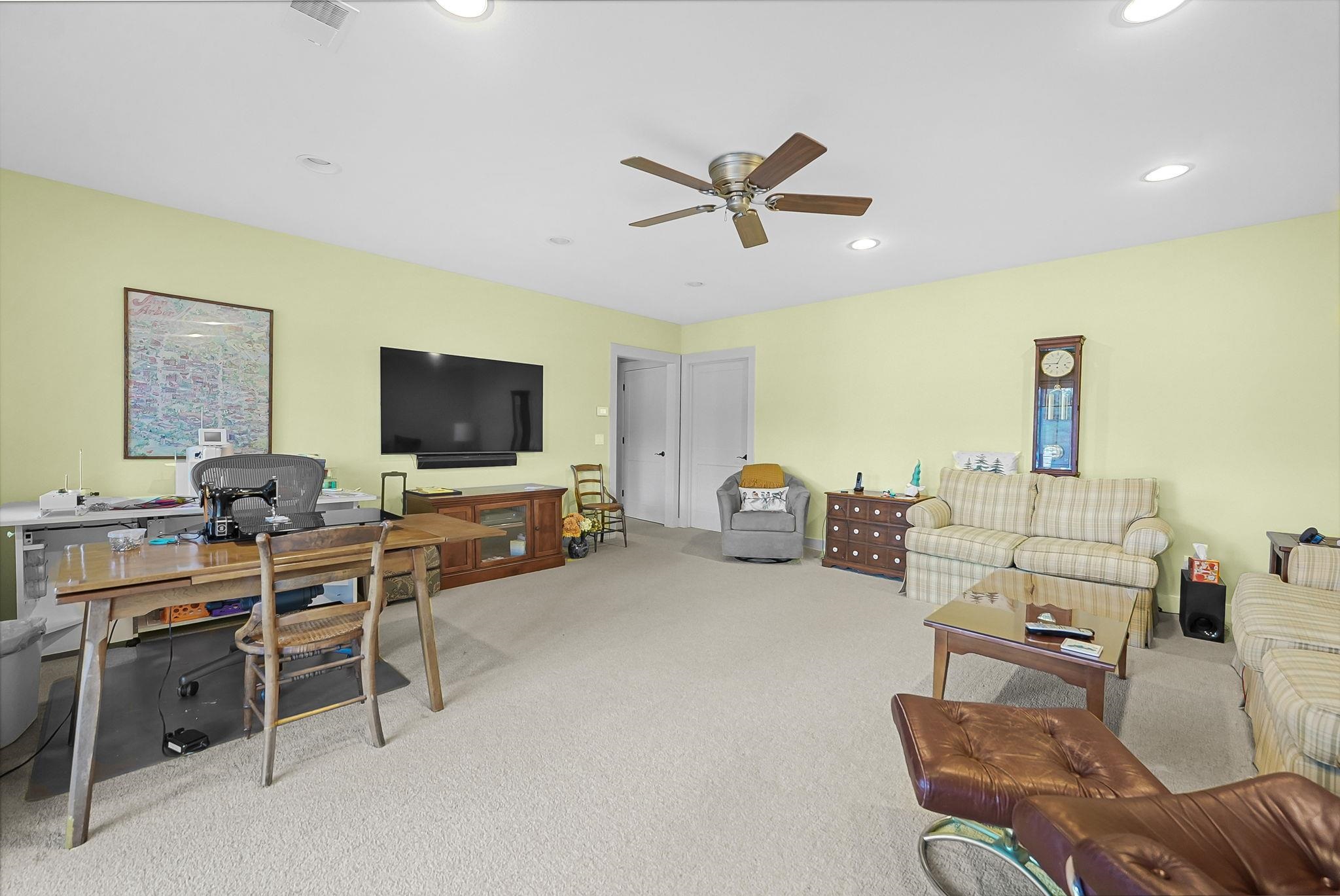 2969 Crescent Shores Drive, Traverse City, MI, 49685