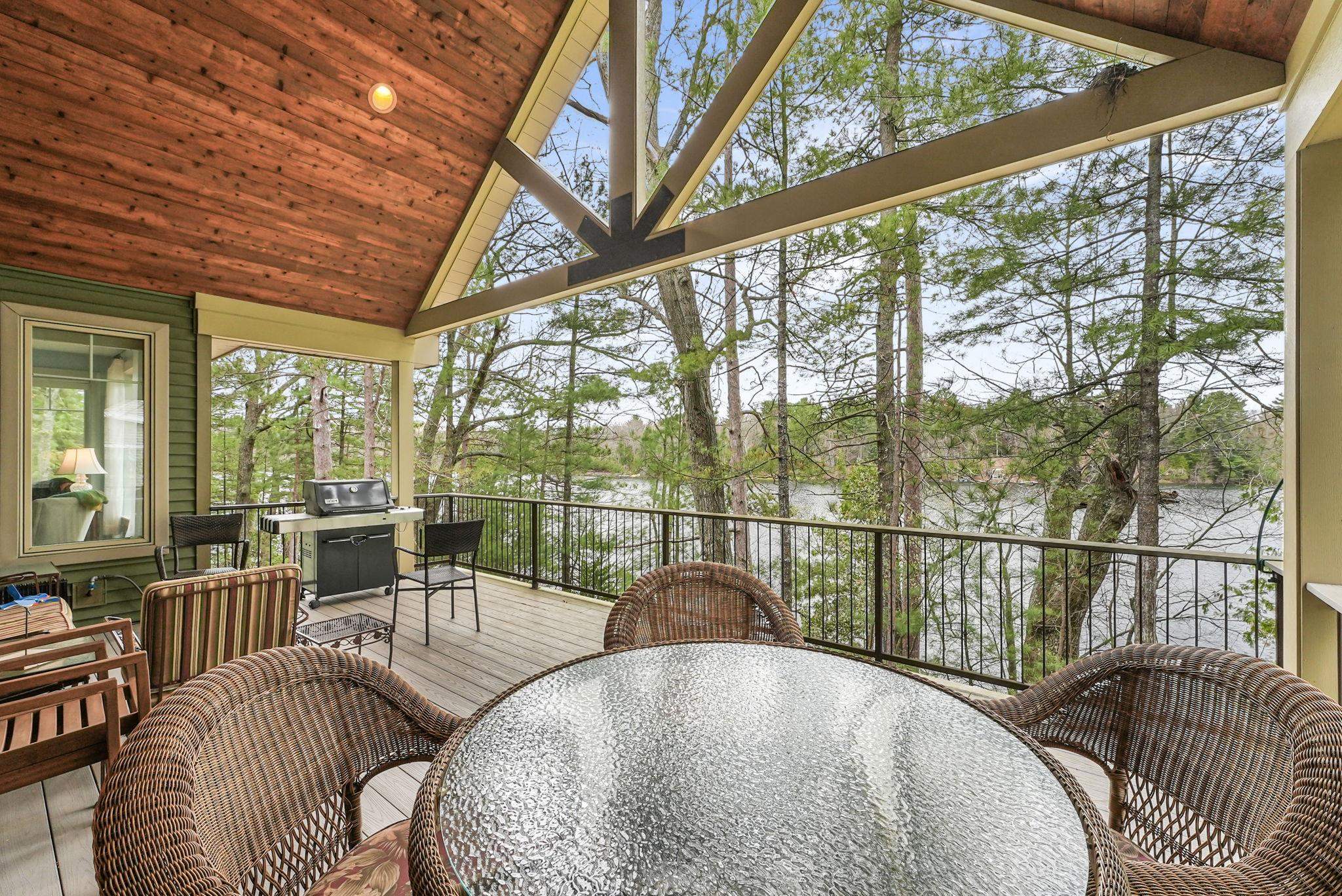 2969 Crescent Shores Drive, Traverse City, MI, 49685