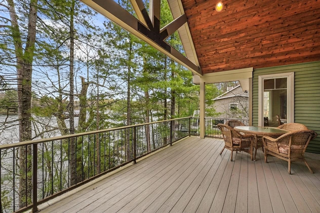 2969 Crescent Shores Drive, Traverse City, MI, 49685