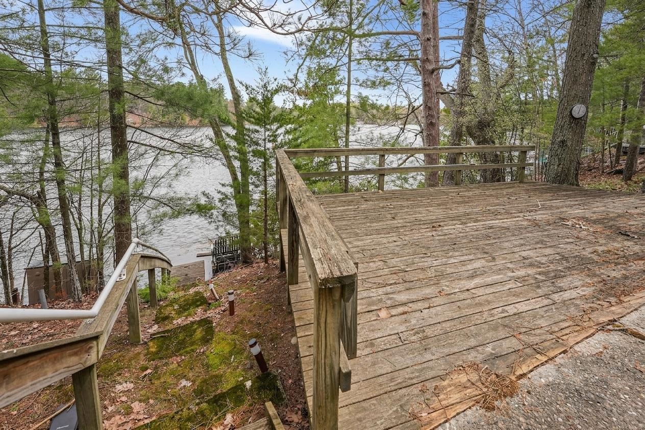 2969 Crescent Shores Drive, Traverse City, MI, 49685