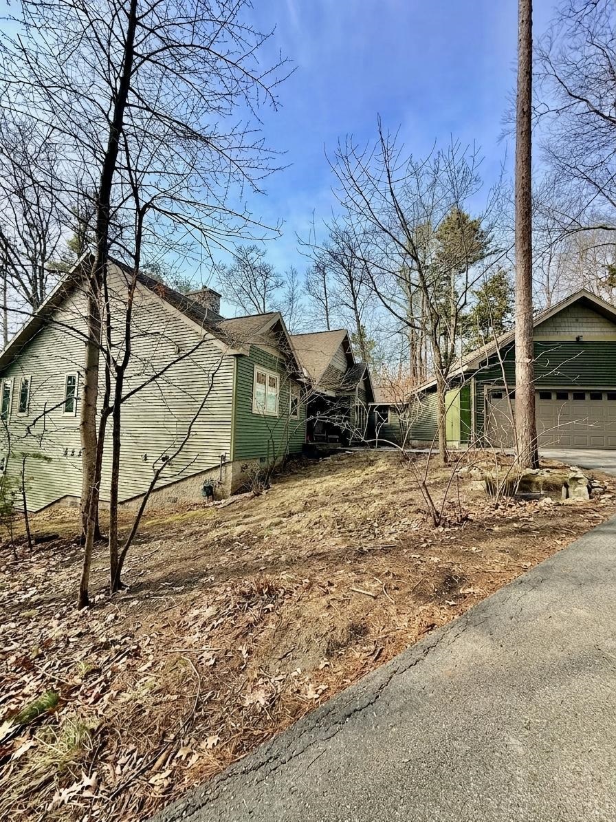 2969 Crescent Shores Drive, Traverse City, MI, 49685
