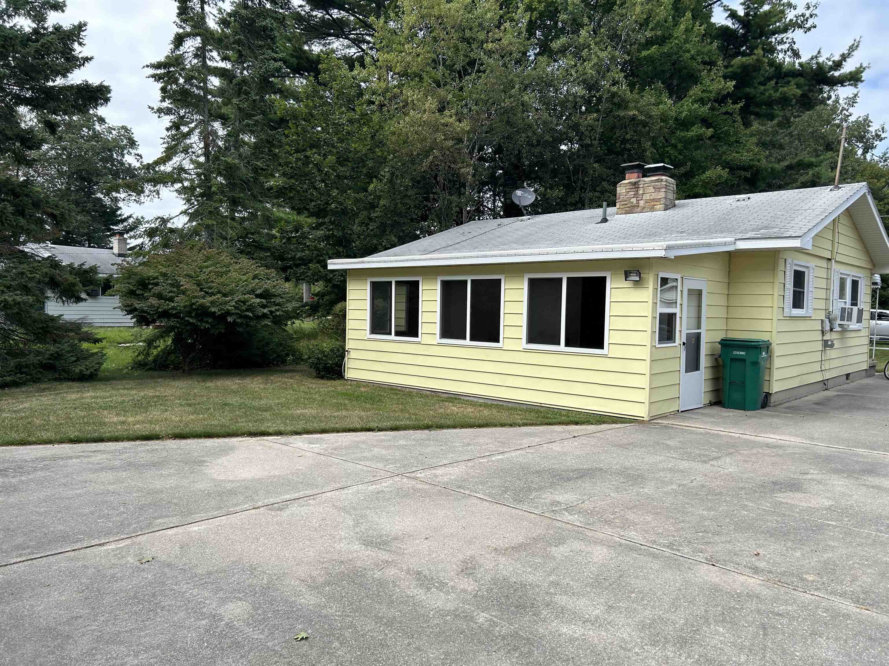 2424 Price Street, East Tawas, MI, 48730