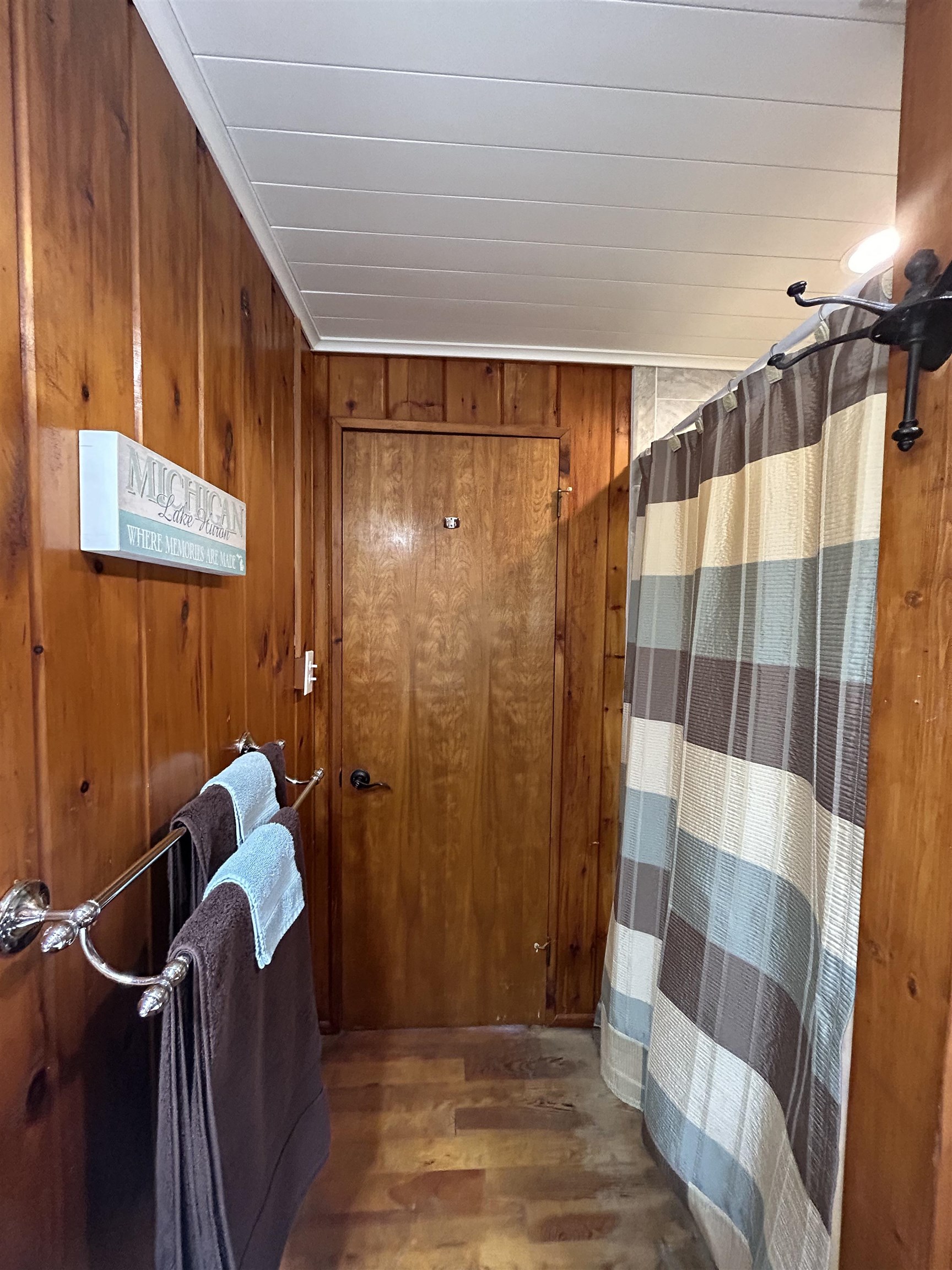 2424 Price Street, East Tawas, MI, 48730