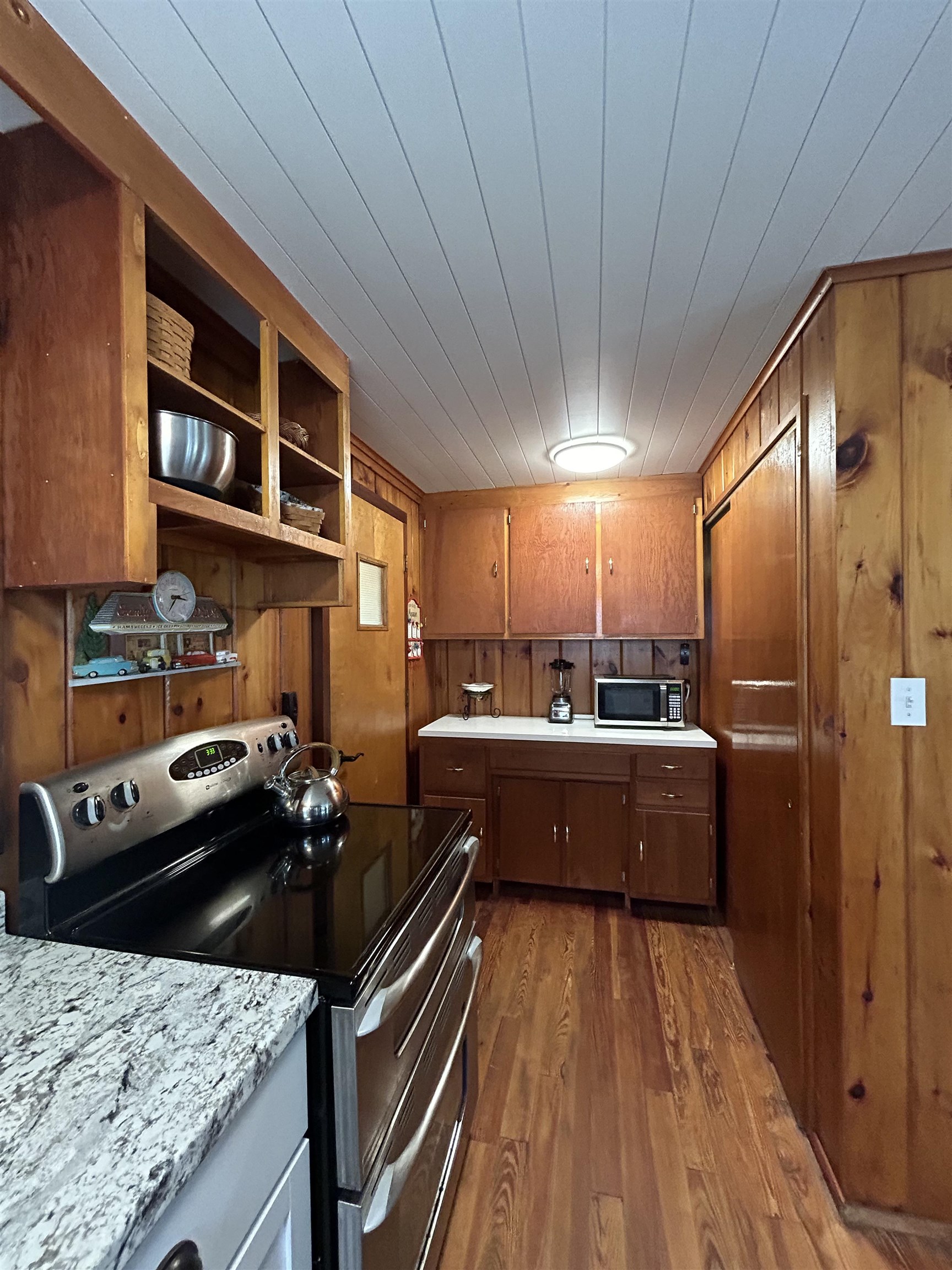 2424 Price Street, East Tawas, MI, 48730